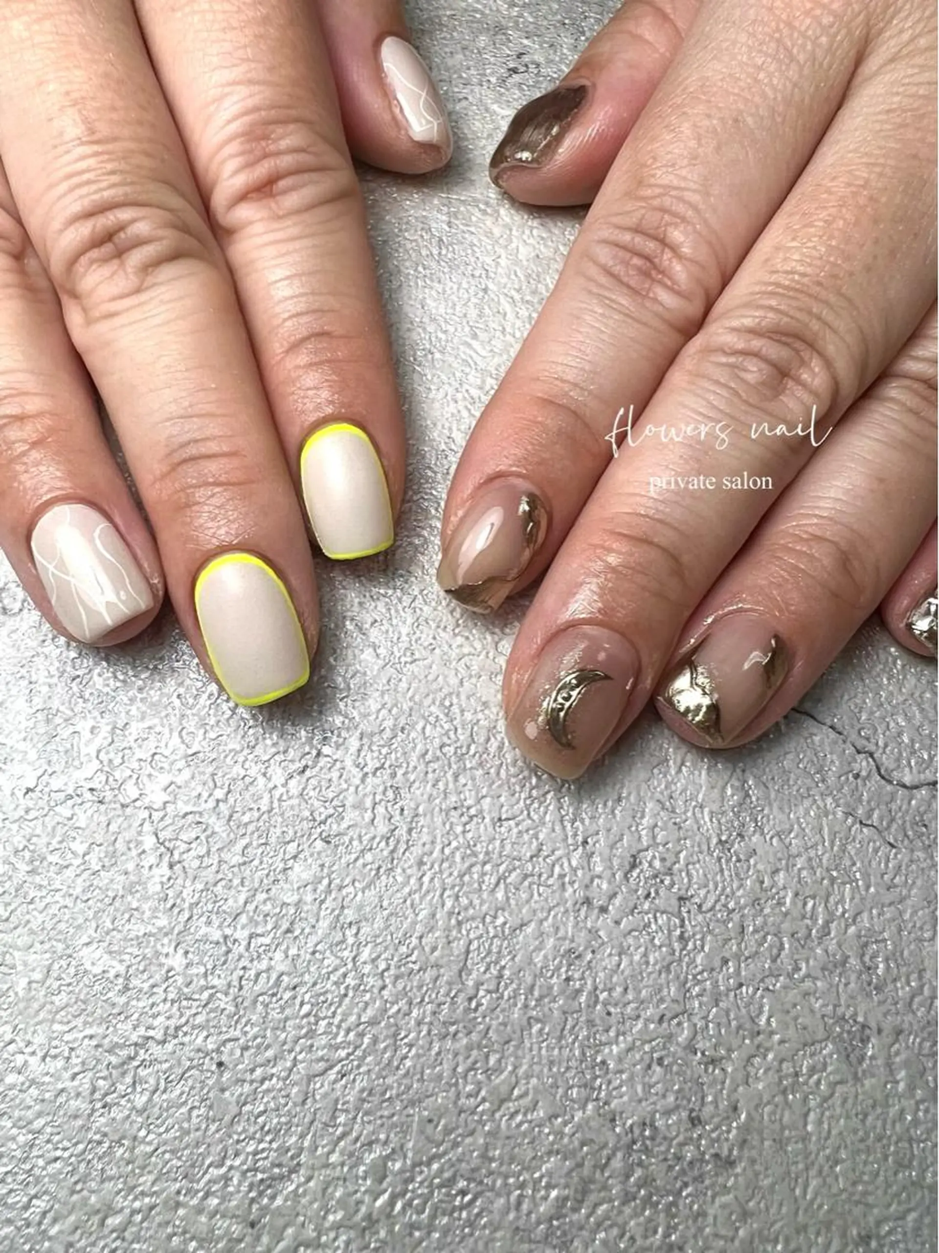 ネイル ジェルネイル ミラーネイル 持ち込み ニュアンスネイル パラジェル ハンドネイル flowers nailのネイルデザイン