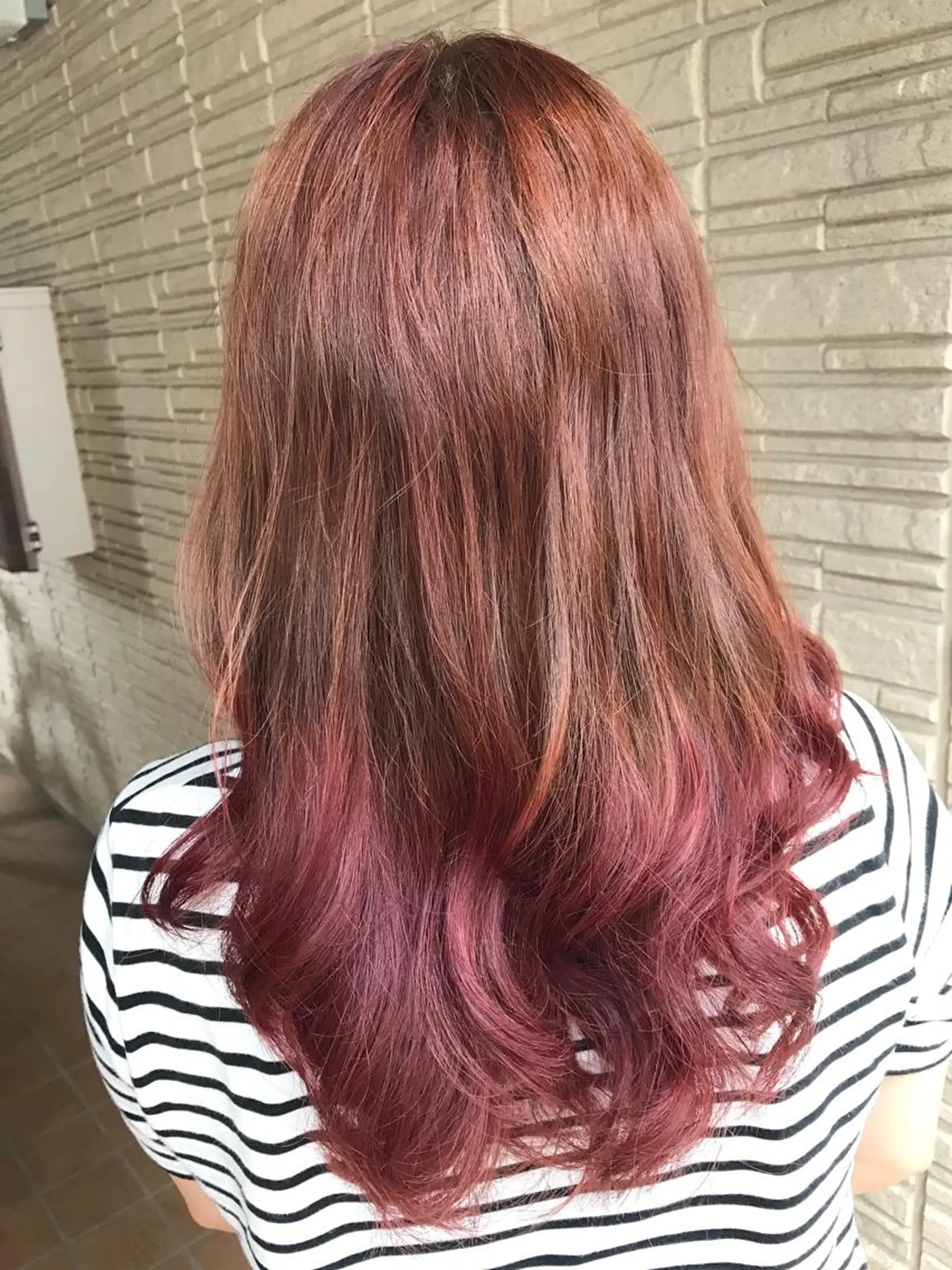 ロング カラー ベージュカラー ブリーチ グラデーションカラー ピンクカラー ピンクベージュ 🍒memelu明石 🍒imamuraのマツエク・マツパデザイン