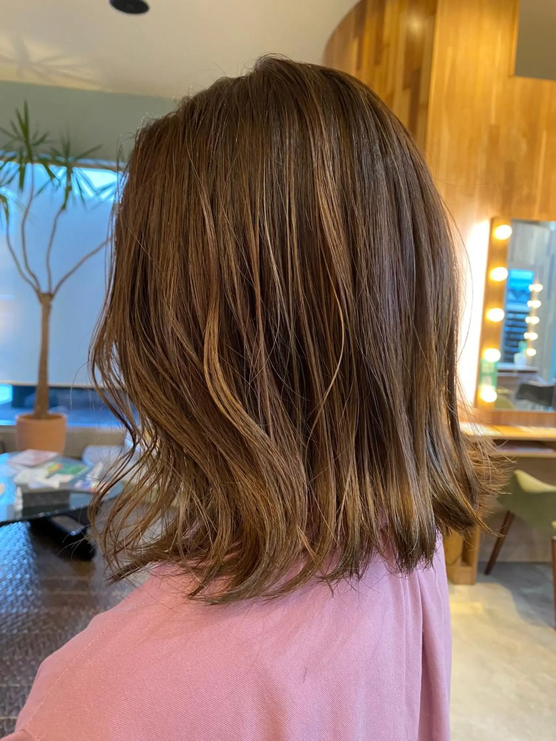 カラー 透明感カラー ハイライトカラー 長南 やよいのヘアスタイル