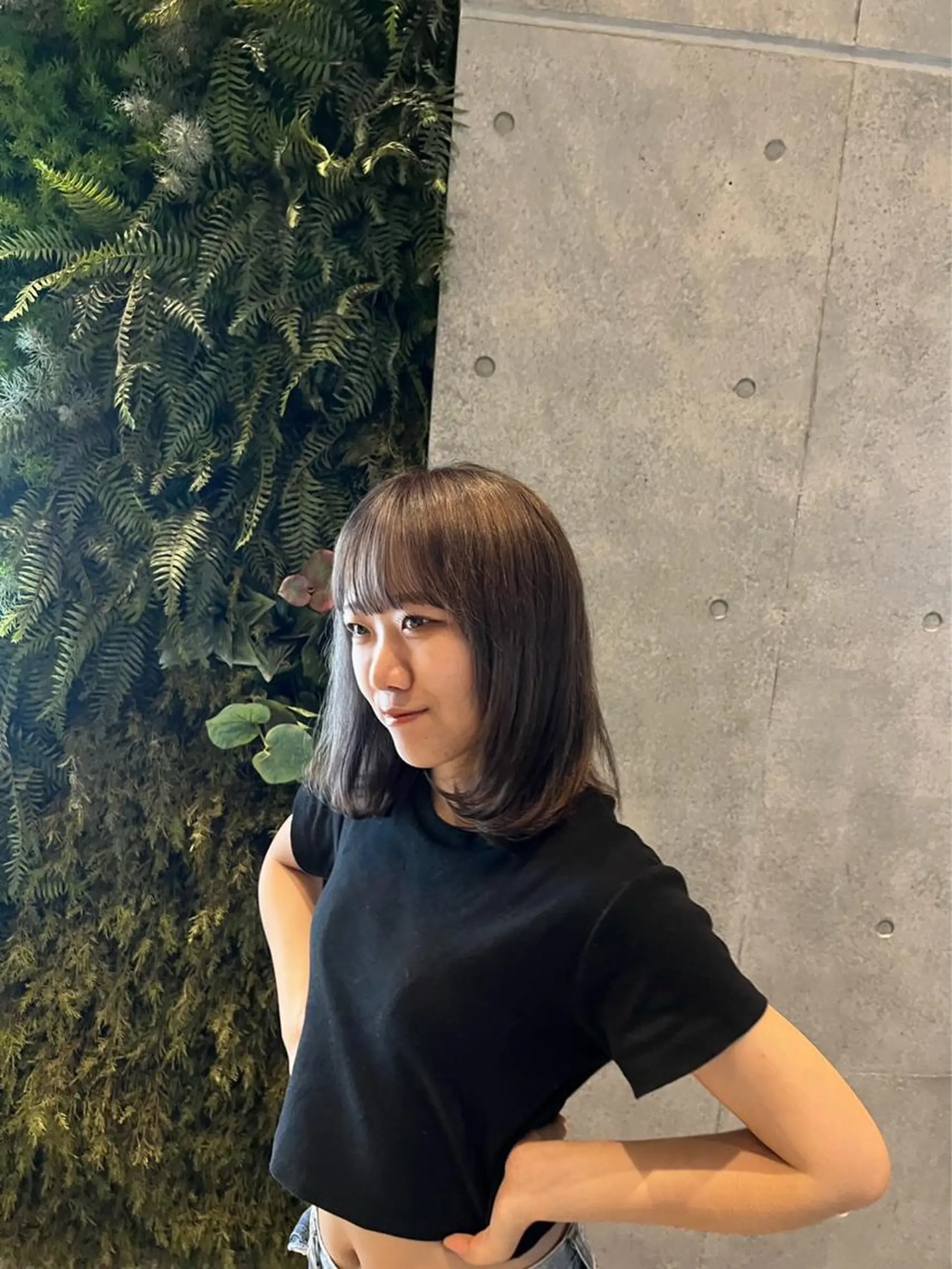 ミディアム morrow by suntown所属・💙AKANE ハイライトカラー💙のヘアスタイル