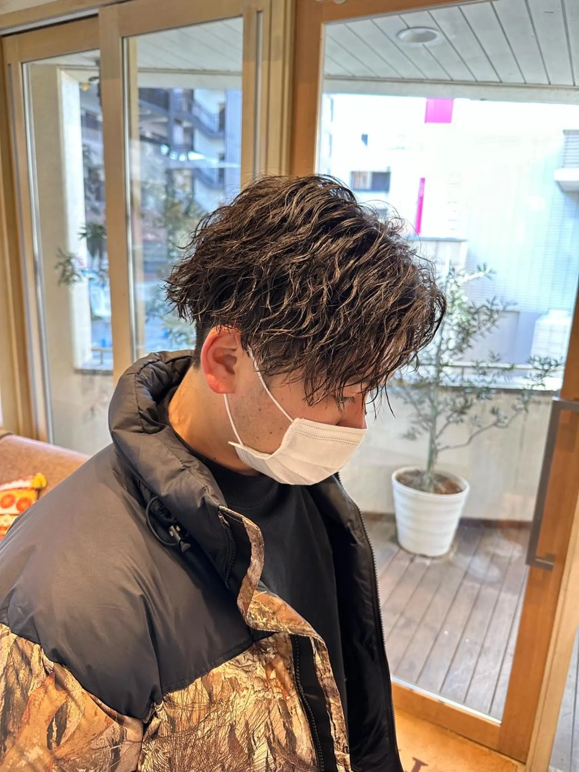 パーマ メンズ メンズパーマ ツイストスパイラルパーマ スパイラルパーマ カット パーマ ハマベ イクト FLORENのヘアスタイル