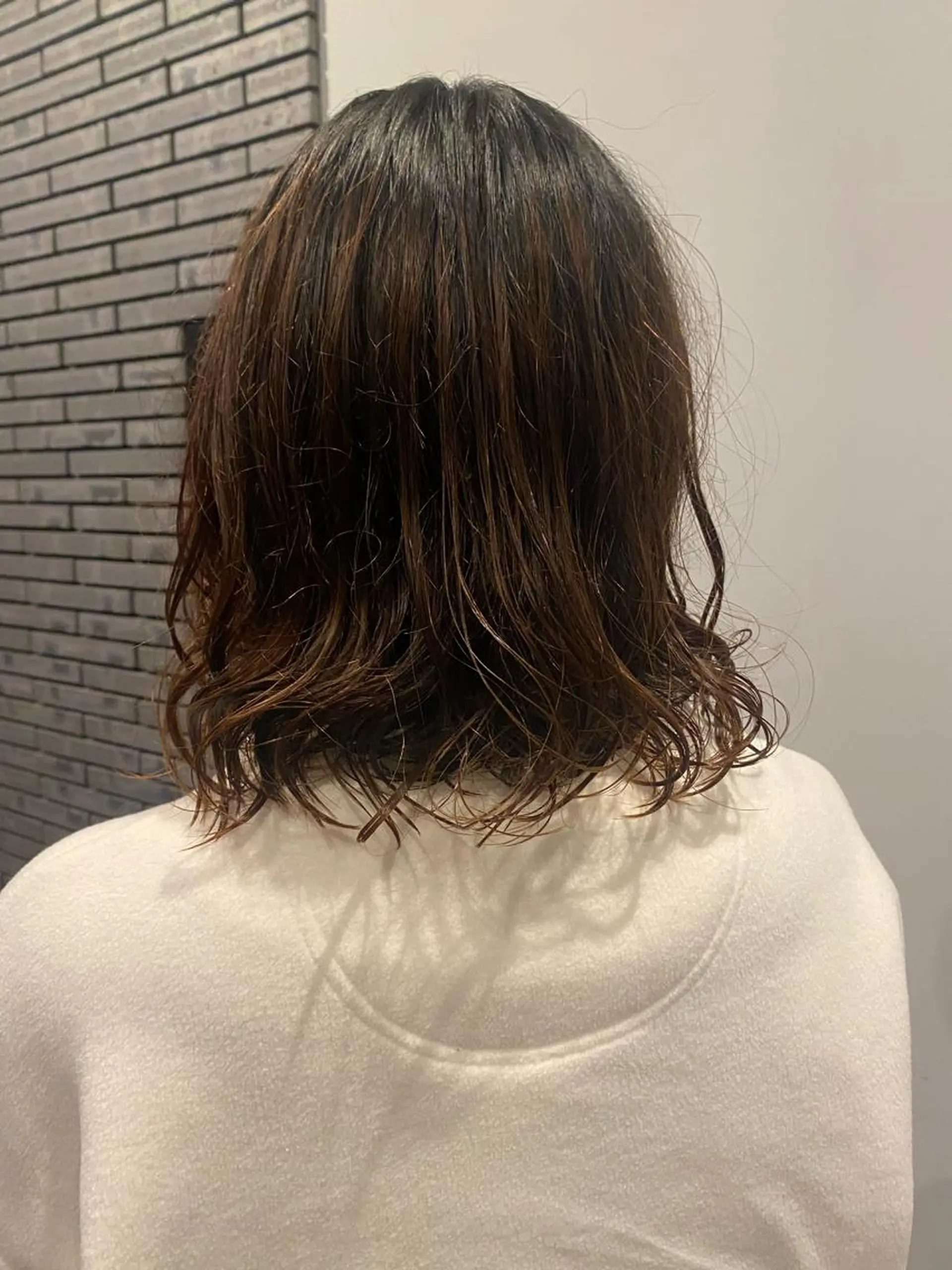 ミディアム ミディアムパーマ loty hair design所属・SEIRA🤍 レイヤーカットのヘアスタイル