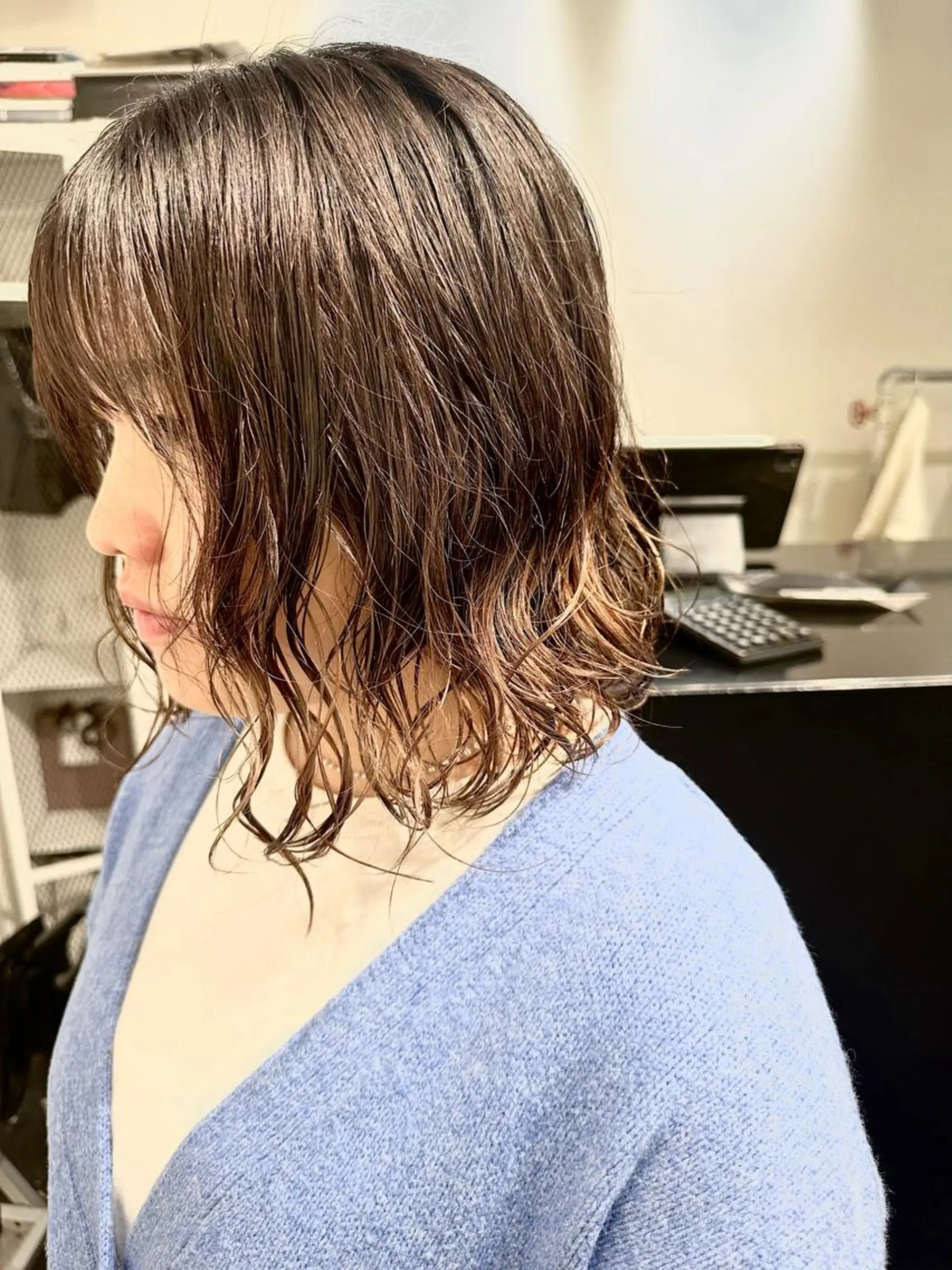 ミディアム カラー パーマ カット ヘアカラー パーマ 🎀ツヤ髪韓国ヘア ミカ🎀のヘアスタイル