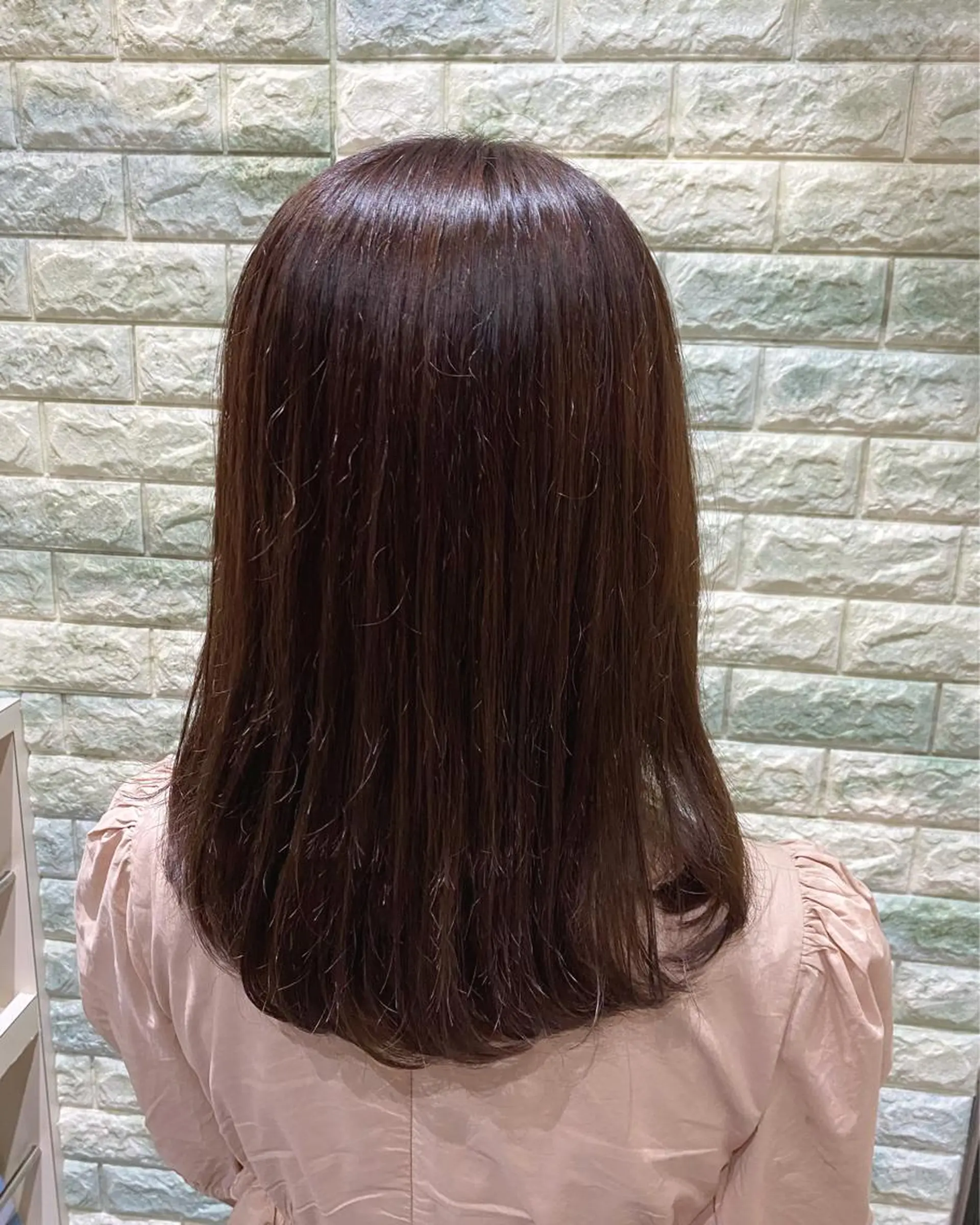カラー ベージュカラー ピンクカラー ピンクベージュ 石野 友唯のヘアスタイル
