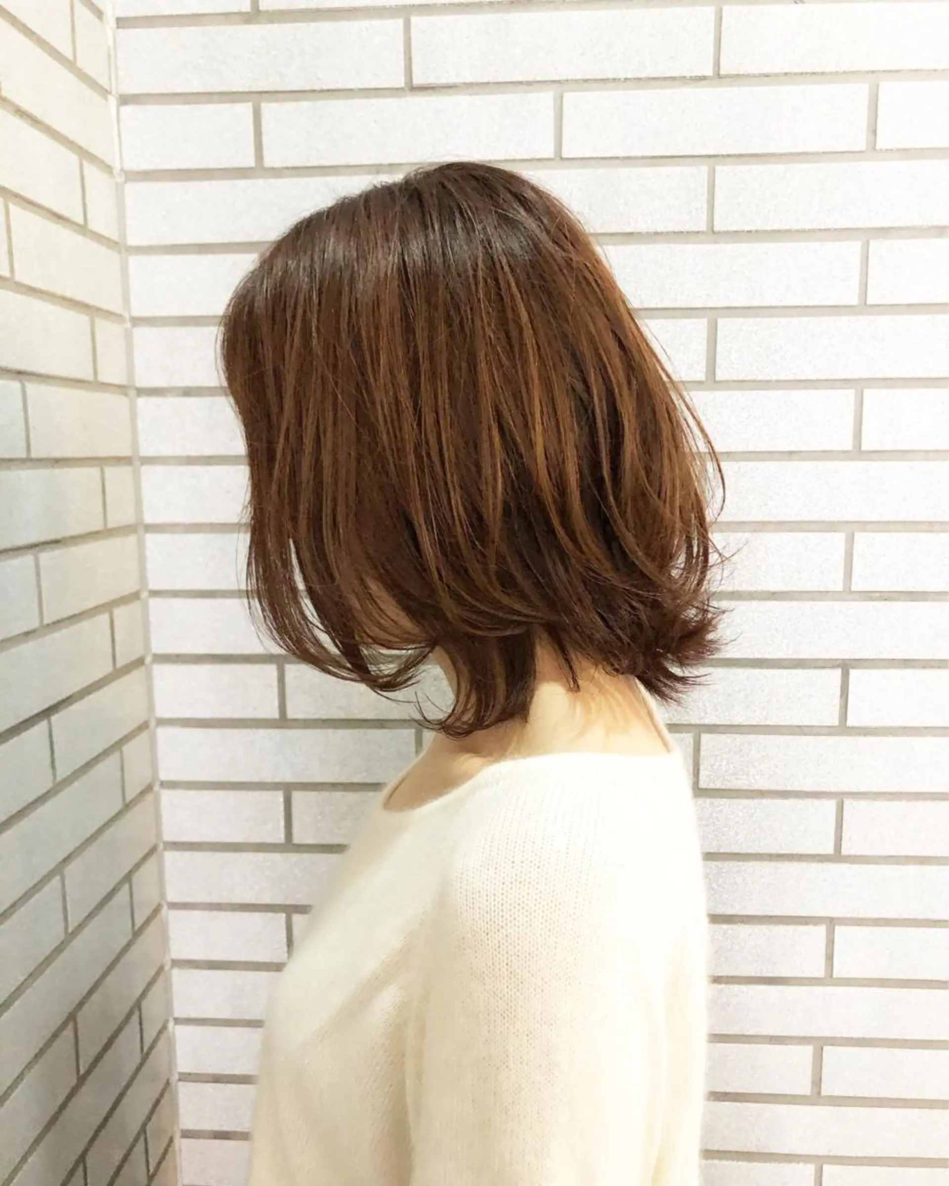 ミディアム カラー ミディアムパーマ アッシュ ピンクカラー ピンクアッシュ 学生 カット ヘアカラー トリートメント XES-TA所属・中村 よしひでのヘアスタイル