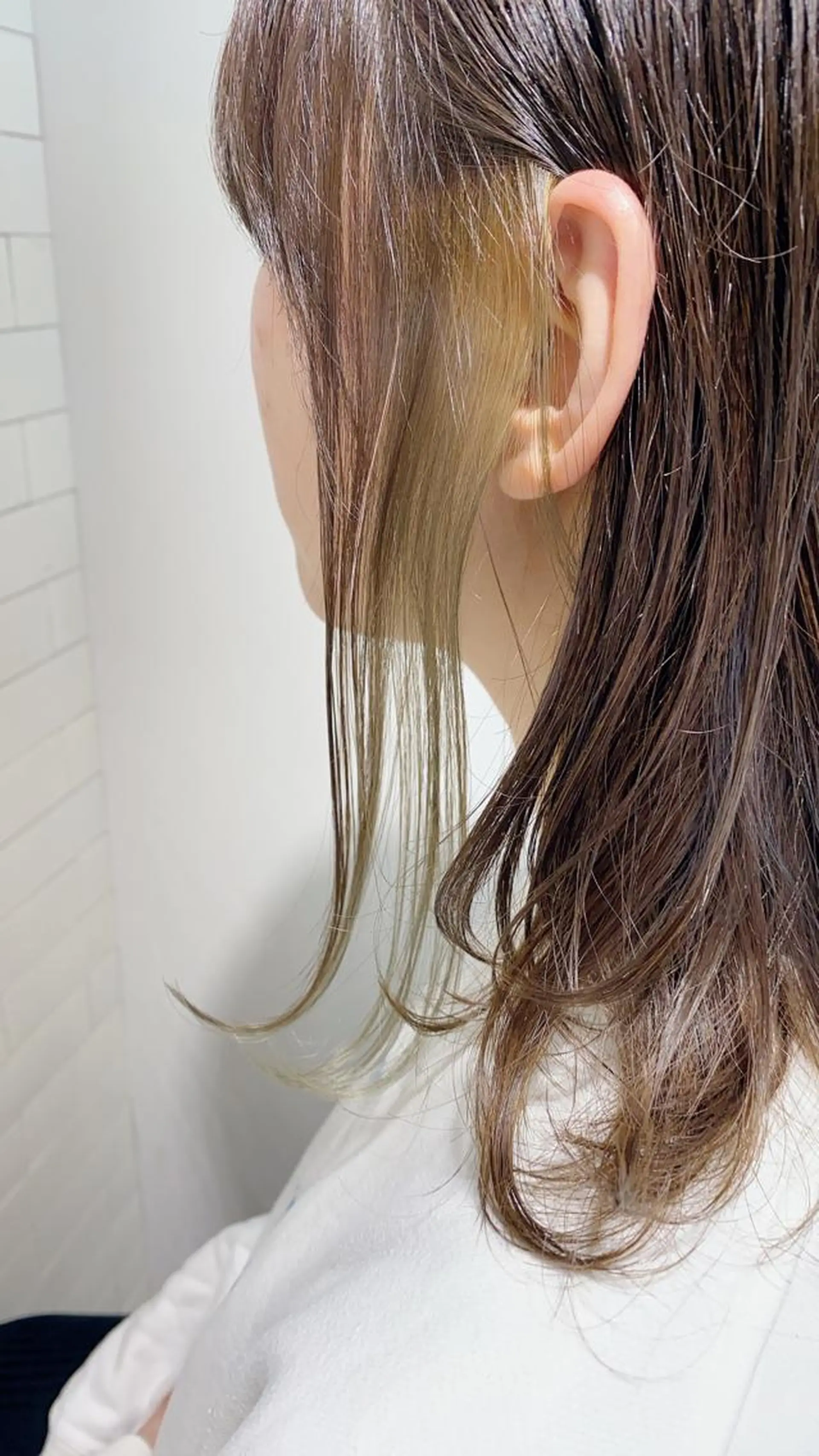 ミディアム ショートボブ ボブ ハイライト 外ハネヘア カット ヘアカラー トリートメント ヘッドスパ ヘアセット メンズツイスパ ショートフクヤマシンのヘアスタイル