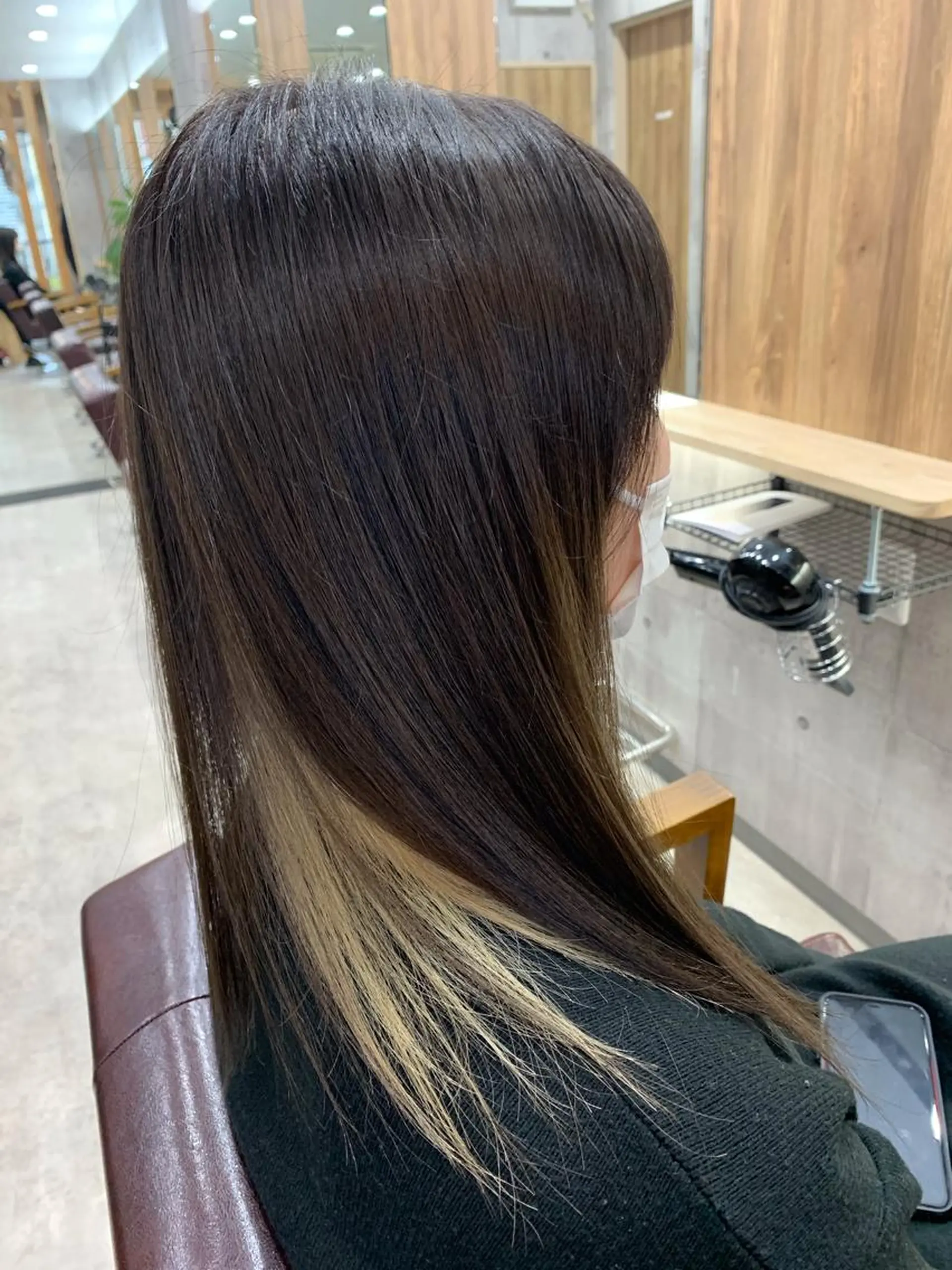 セミロング カラー バレイヤージュ ブリーチ ダブルカラー グラデーションカラー ハイライトカラー ヘアカラー hair salon mementoのヘアスタイル