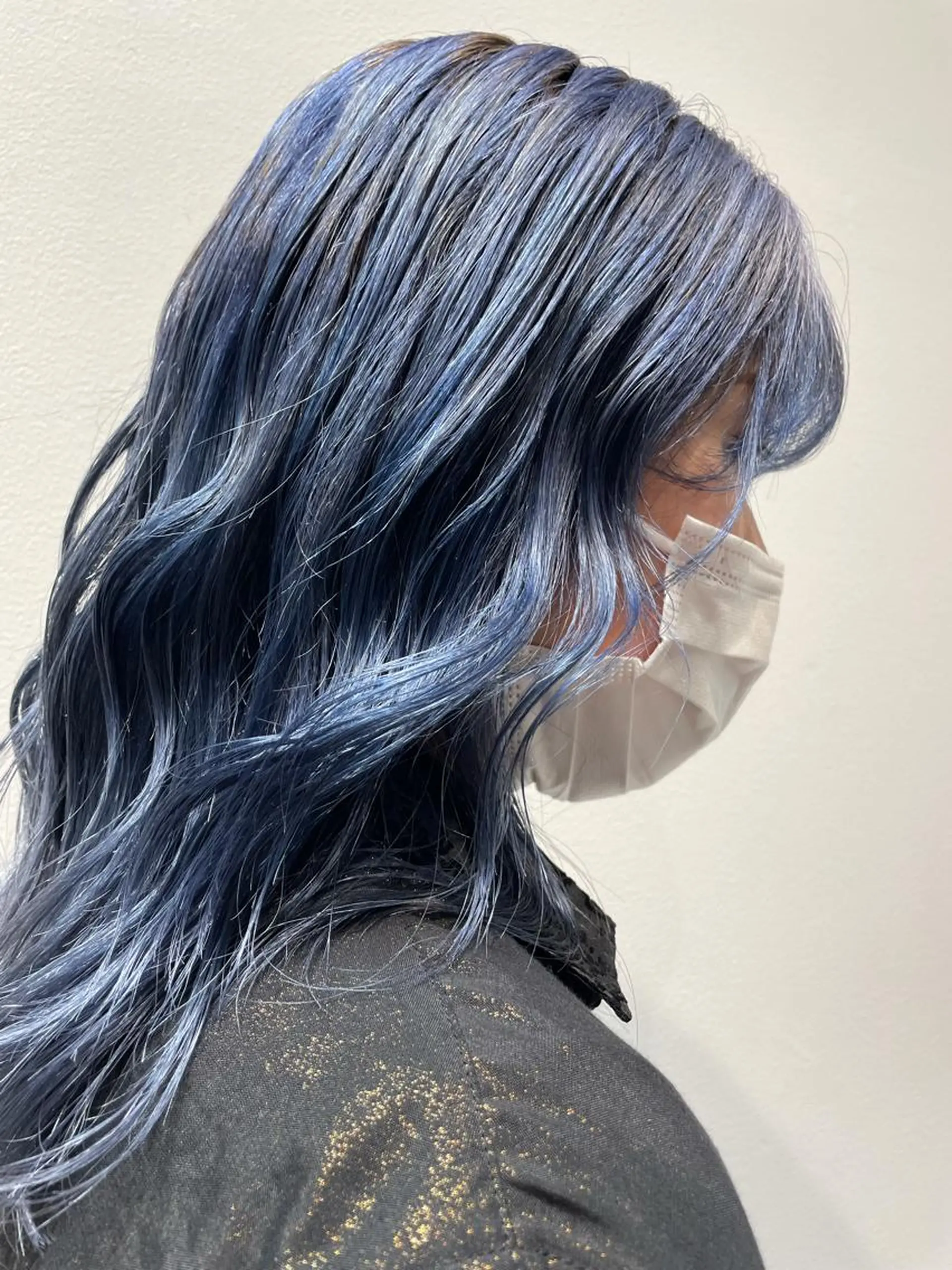 セミロング 艶髪カラー🫧 髪質改善🪽萩原のヘアスタイル