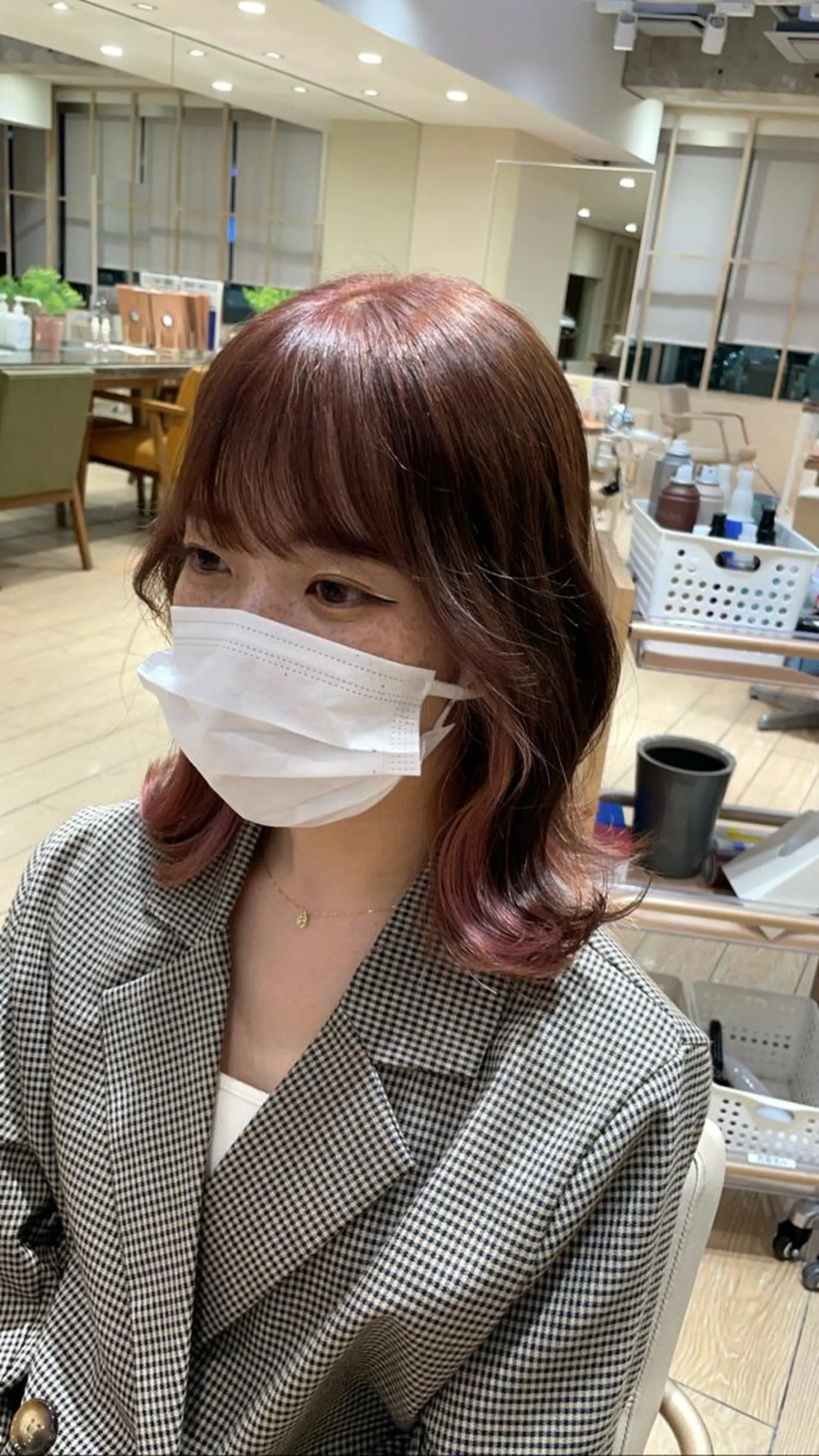 ミディアム ヘアカラー トリートメント アフロートディル表参道店所属・艶髪カラー/レイヤー カット/表参道　寺崎のヘアスタイル