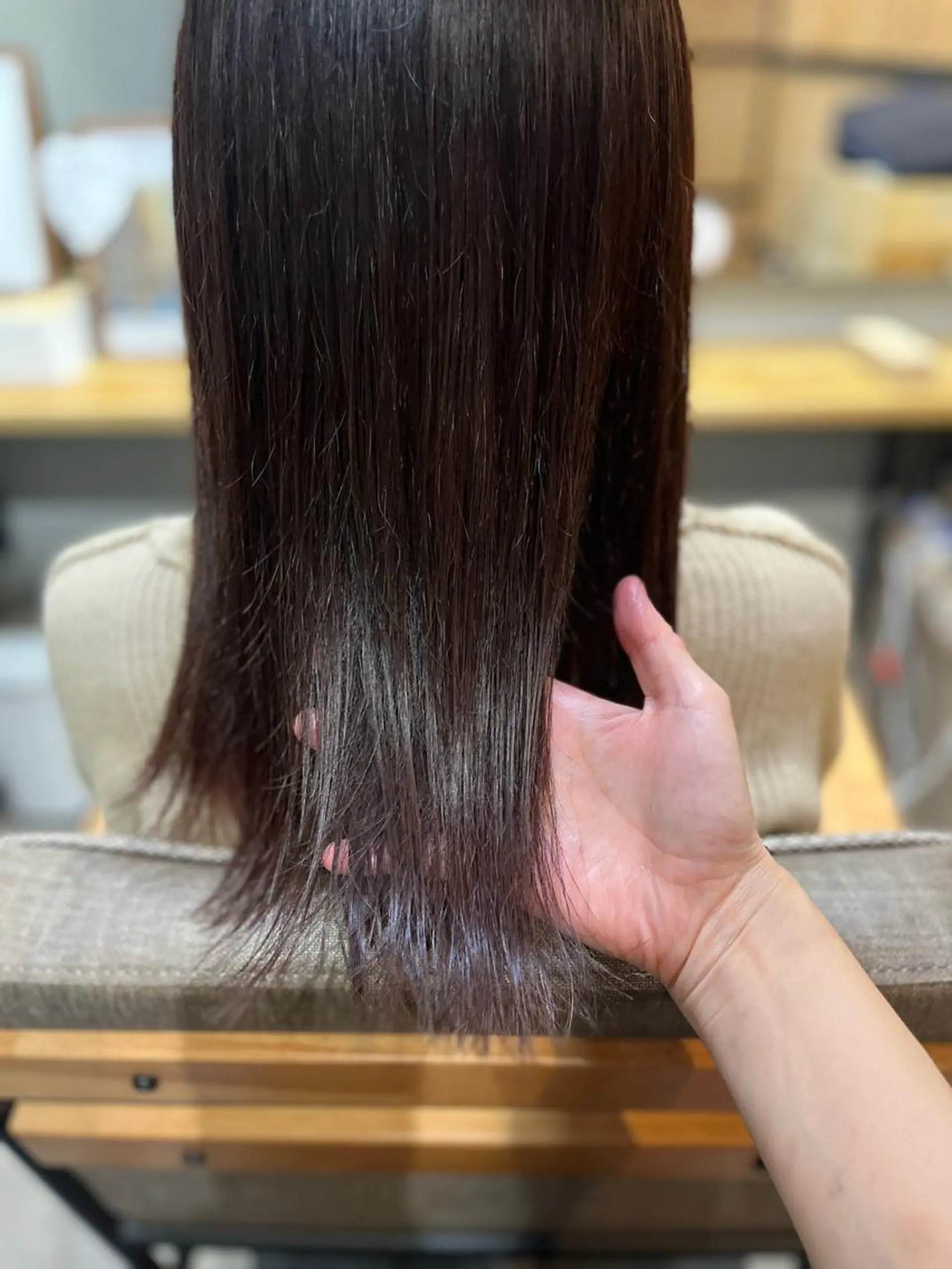セミロング カラー パーマ ヘアアレンジ メンズ キッズ ネイル マツエク・マツパ アイブロウ メンズブリーチ メンズハイライト メンズインナーカラー メンズ韓国風 ブリーチ カット トリートメント ヘアセット times salon名駅所属・久木原 ゆりのヘアスタイル