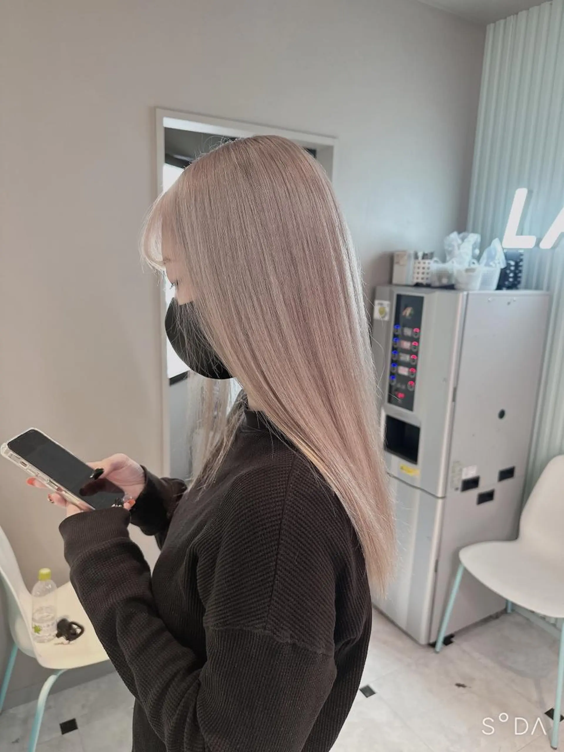 セミロング カラー ヘアカラー トリートメント ヘアセット 🪄池袋ハイトーン 🪄ブリーチカラーのヘアスタイル