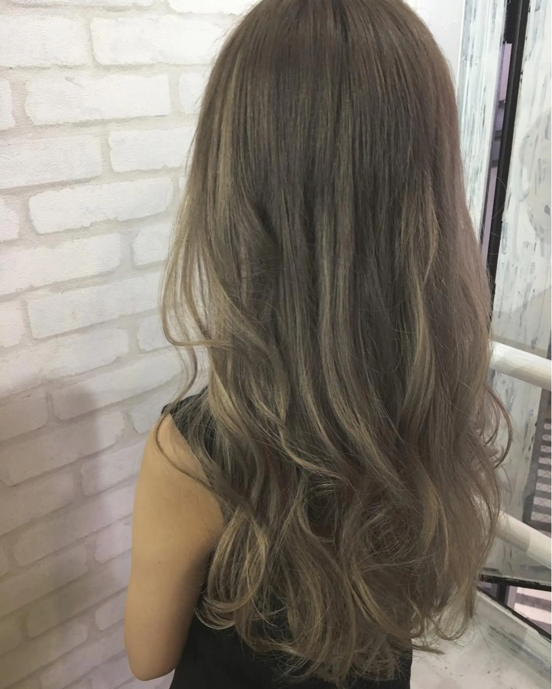 ロング カラー ヘアアレンジ エクステの神様 ▫️原島ユウヤ▫️のヘアスタイル