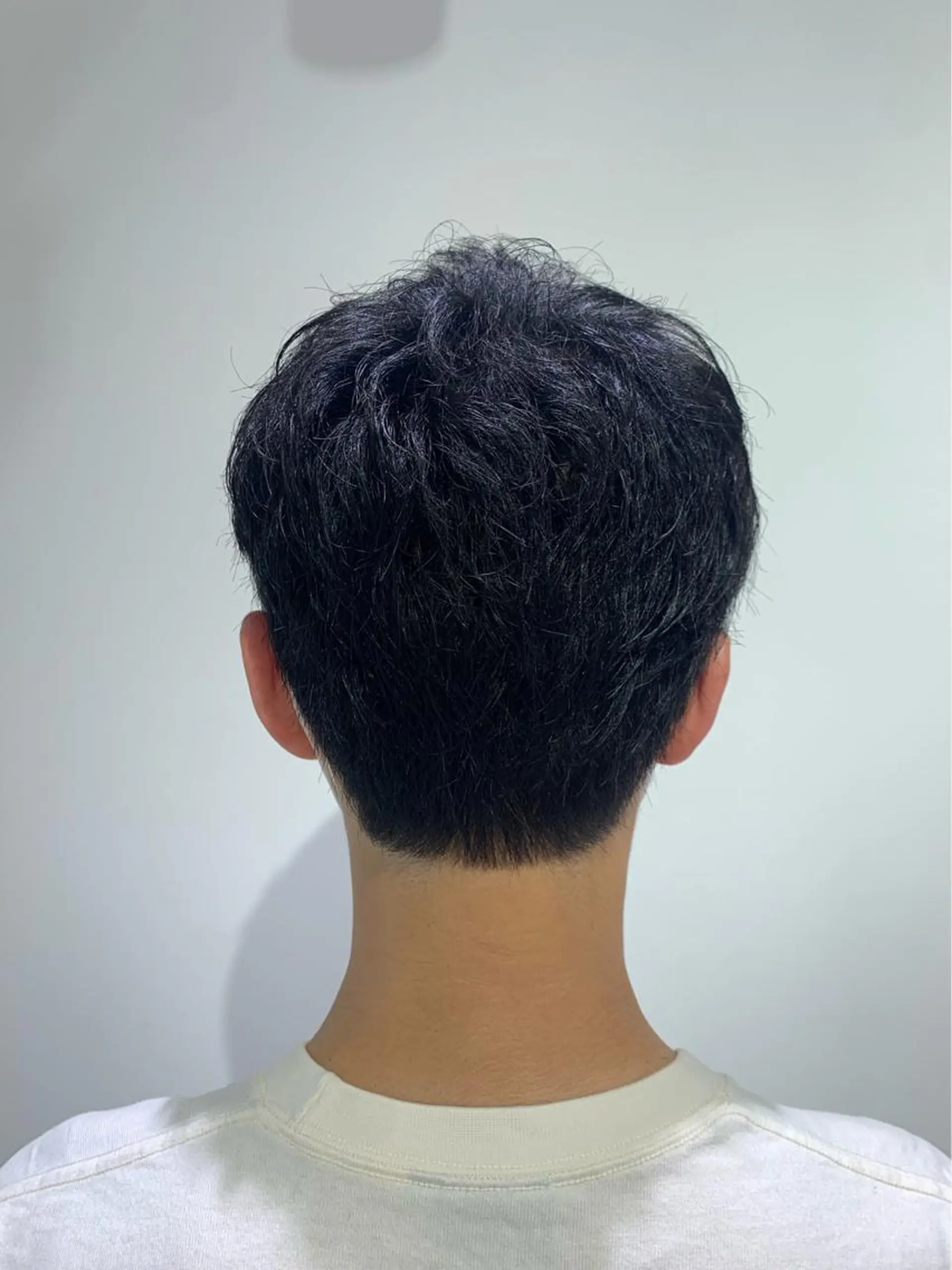 ショート メンズ 刈り上げ カット メンズ縮毛矯正🦊ハ イトーン　RYOKAのヘアスタイル
