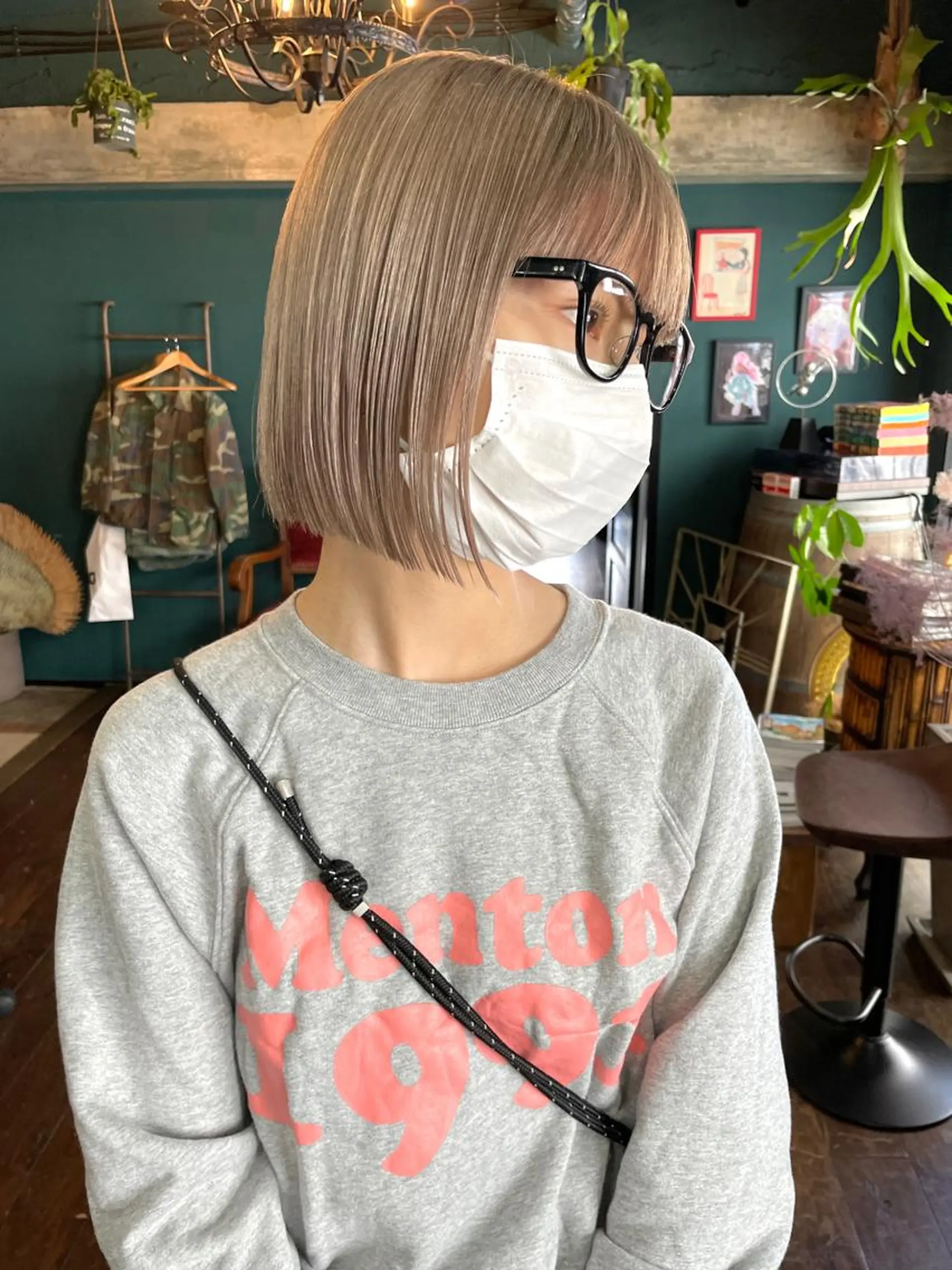 ミディアム カット ヘアカラー トリートメント vivre libre所属・vivre libreのヘアスタイル