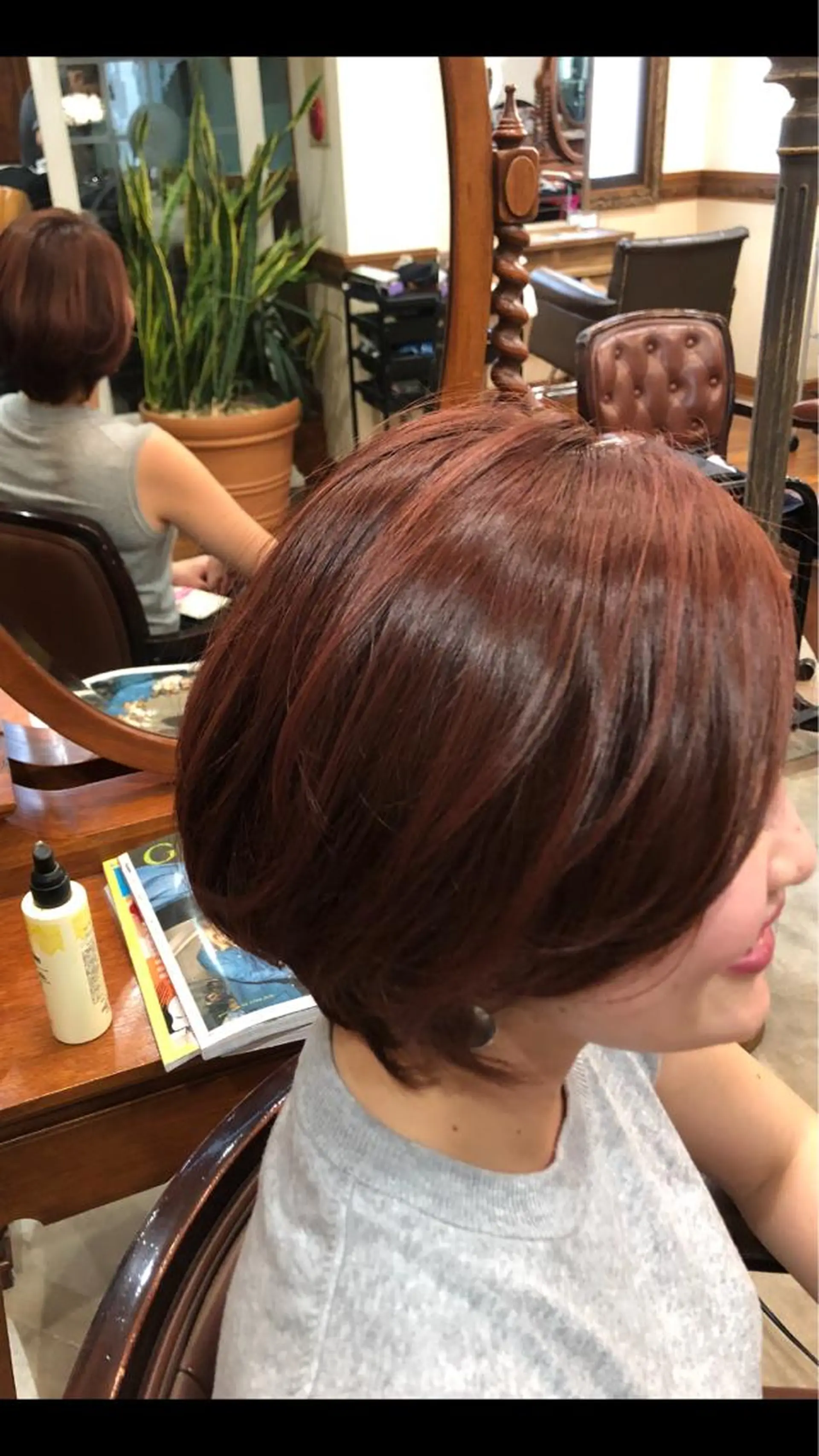 ショート カラー OVER  SEAオーバーシー所属・森 陽子のマツエク・マツパデザイン