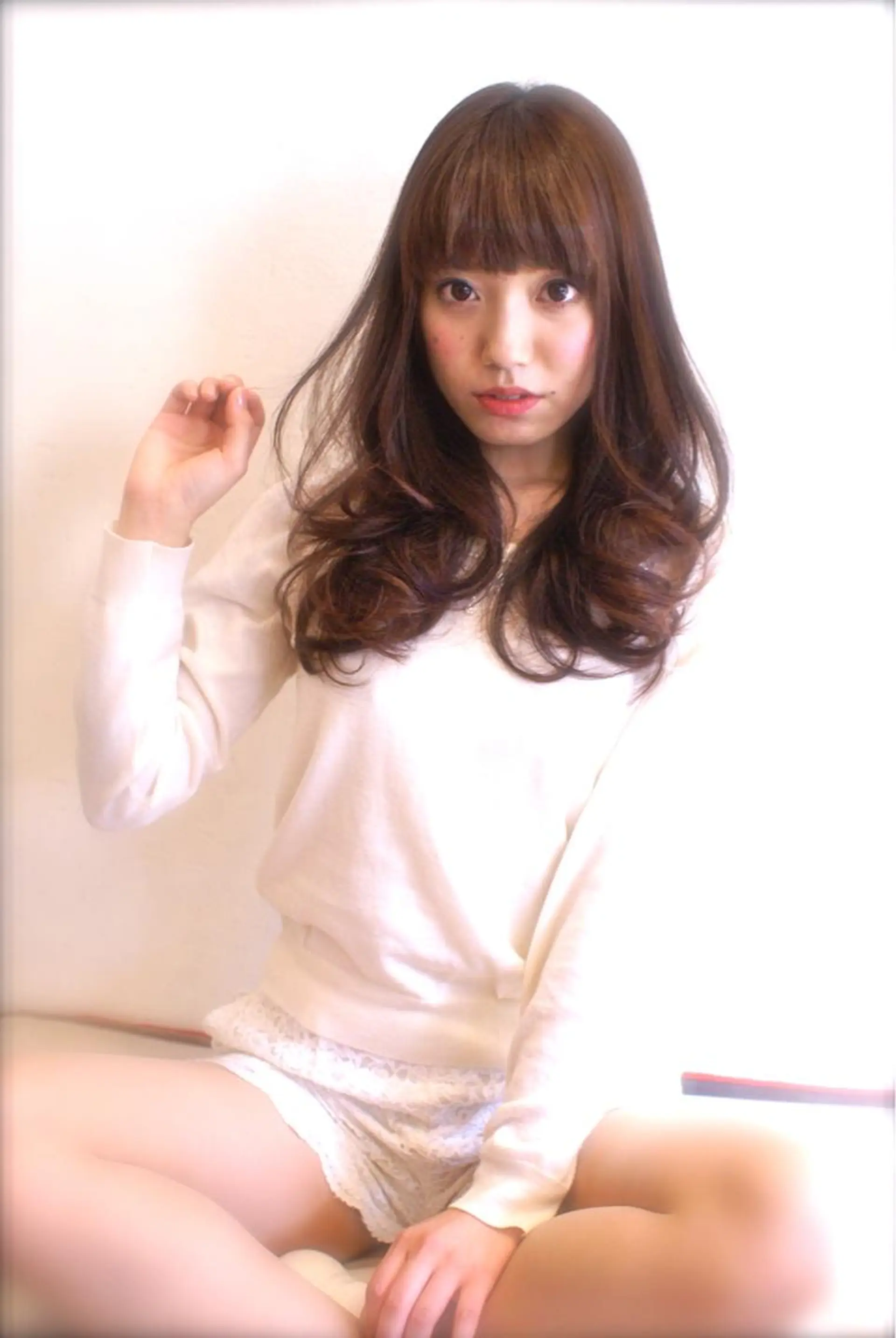 セミロング カラー パーマ シンプル+αな デザインを 松崎陸のヘアスタイル