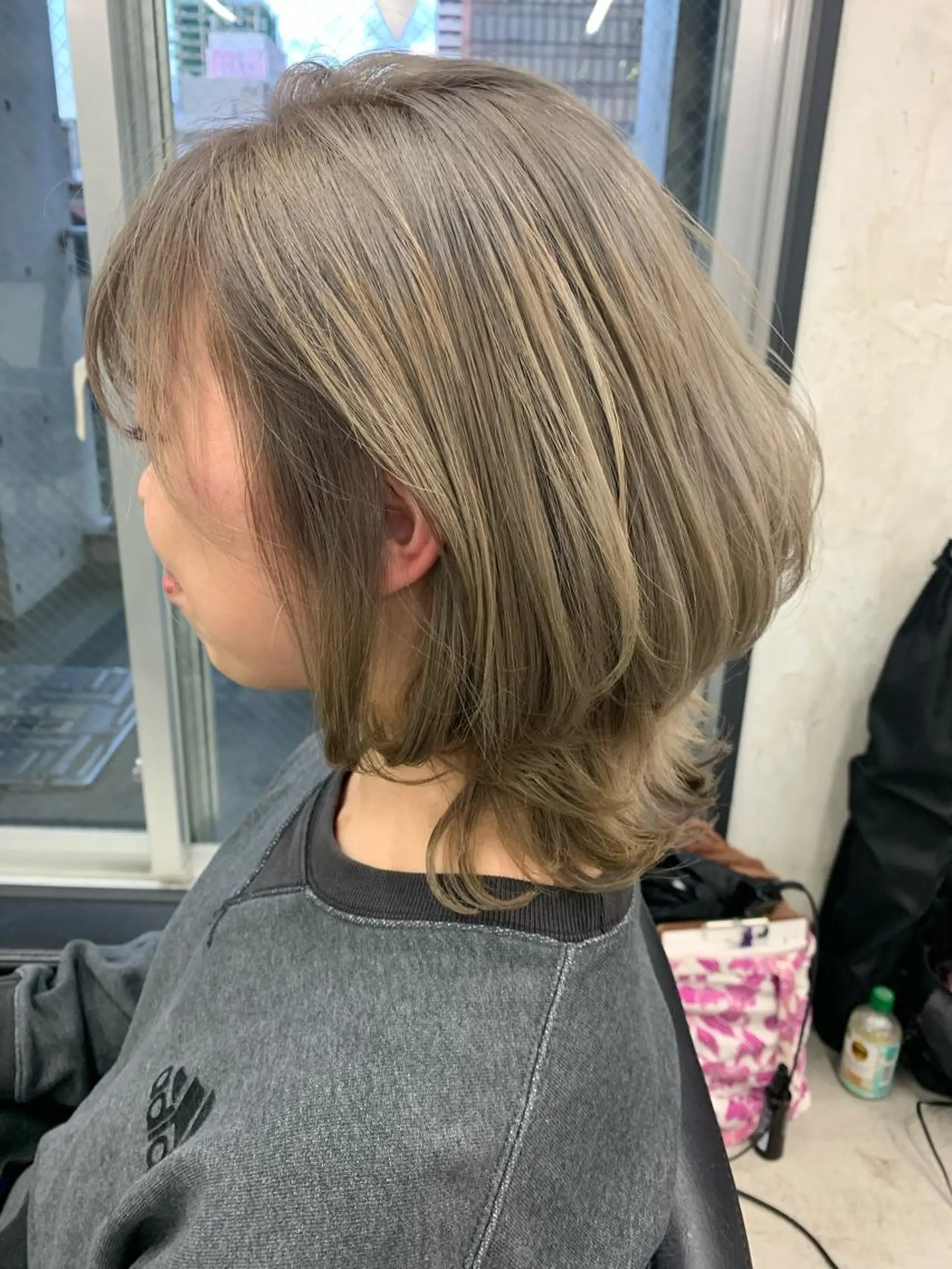 ショート ウルフカット Eleanor 立川北口のヘアスタイル