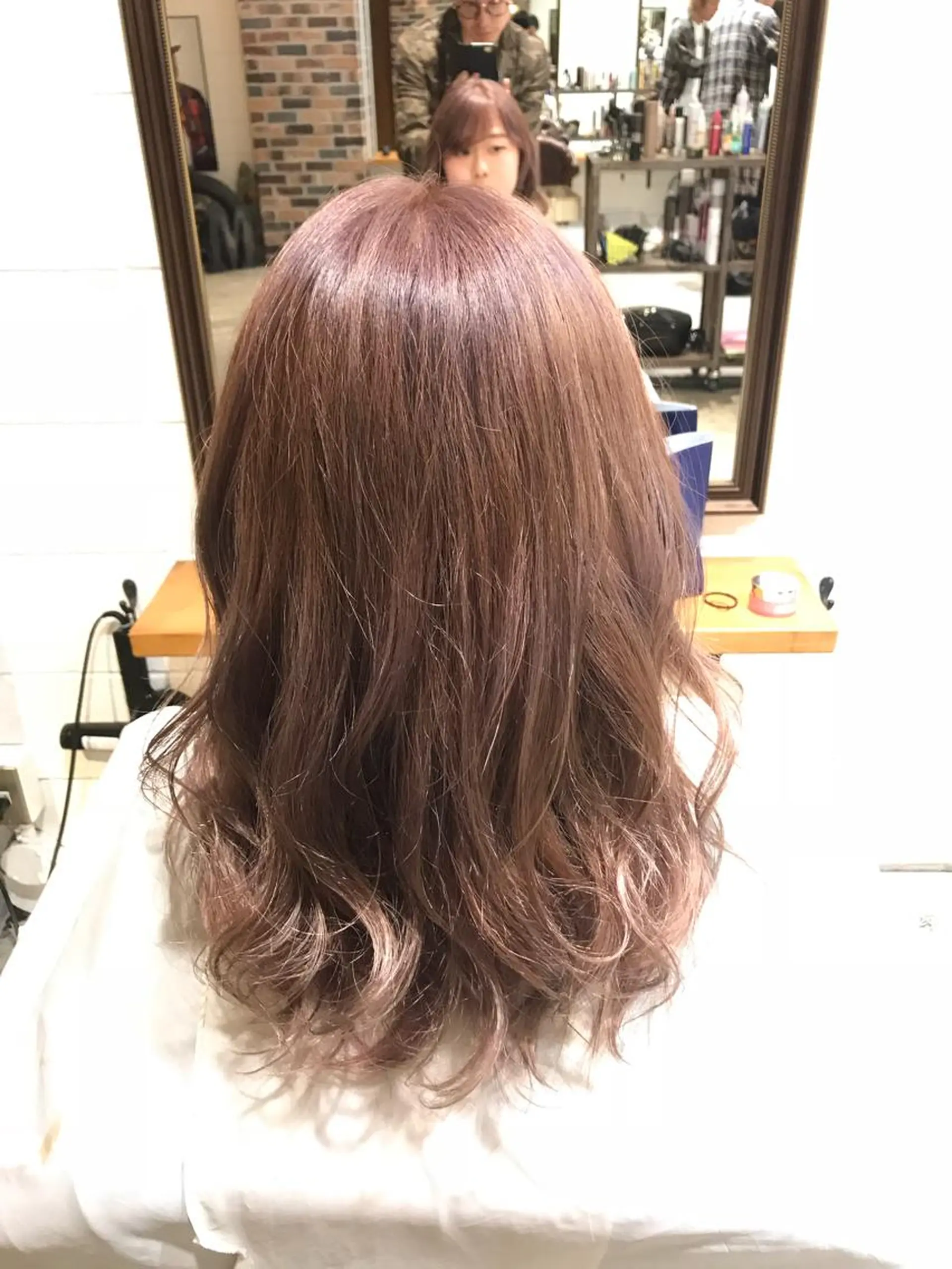 セミロング カラー パーマ メンズ キッズ メンズハイトーン アッシュ ハイトーンカラー ピンクカラー ピンクアッシュ Forest. -髪質改善-のヘアスタイル