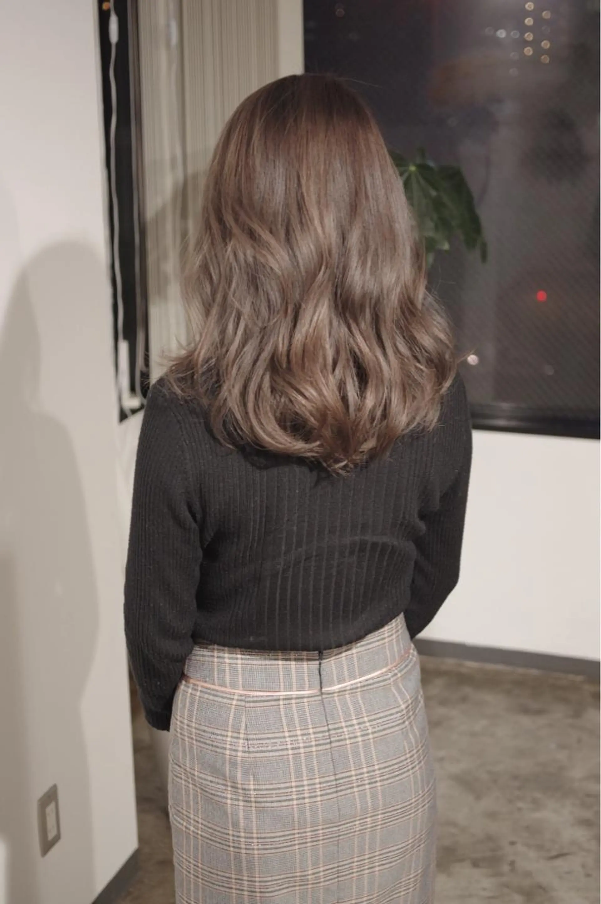 セミロング カラー 🌈ディレクター🌈 徳松優希のヘアスタイル