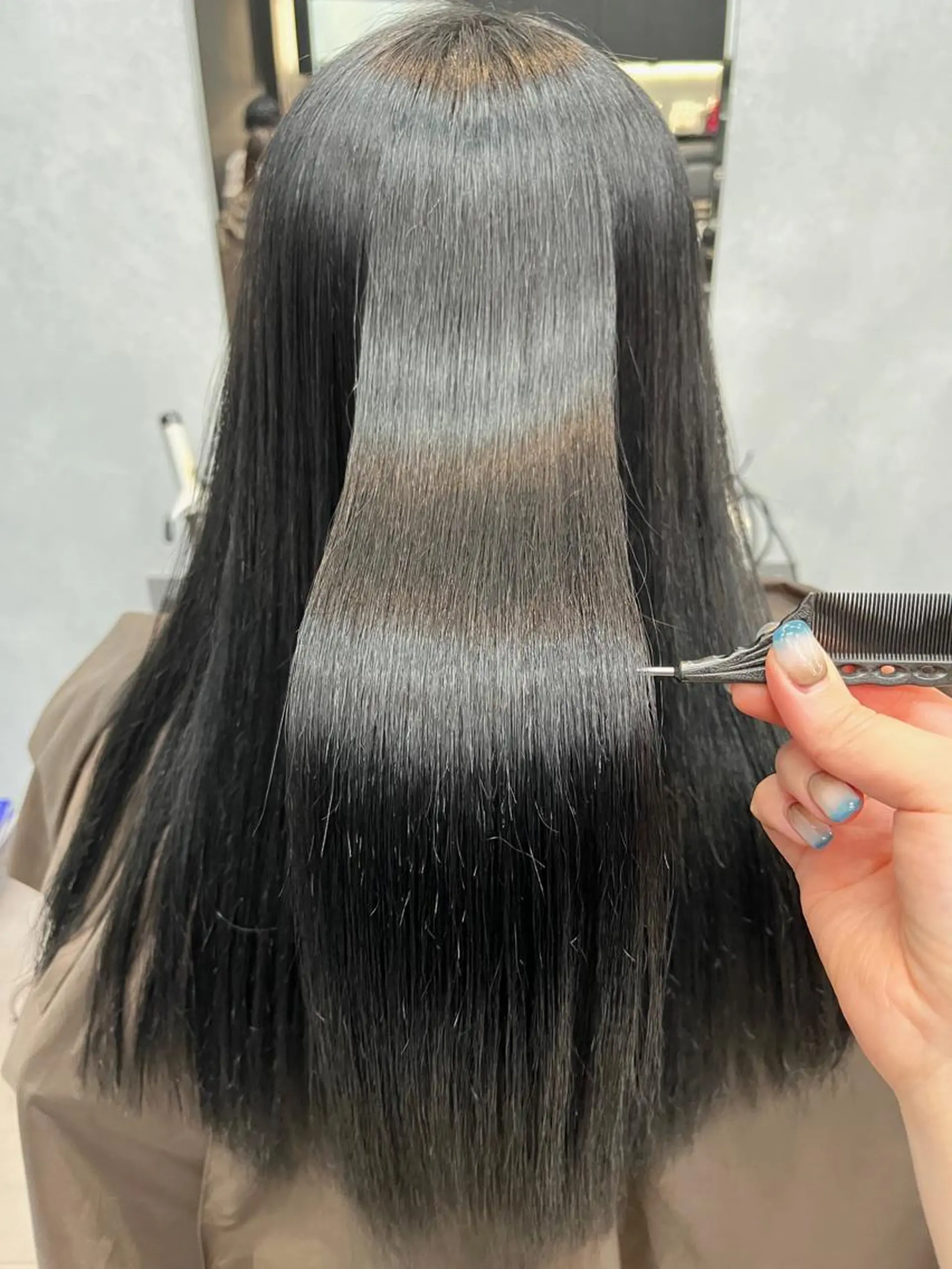 ロング カラー カット 縮毛矯正 🦩透明感カラー🦩 makoのヘアスタイル