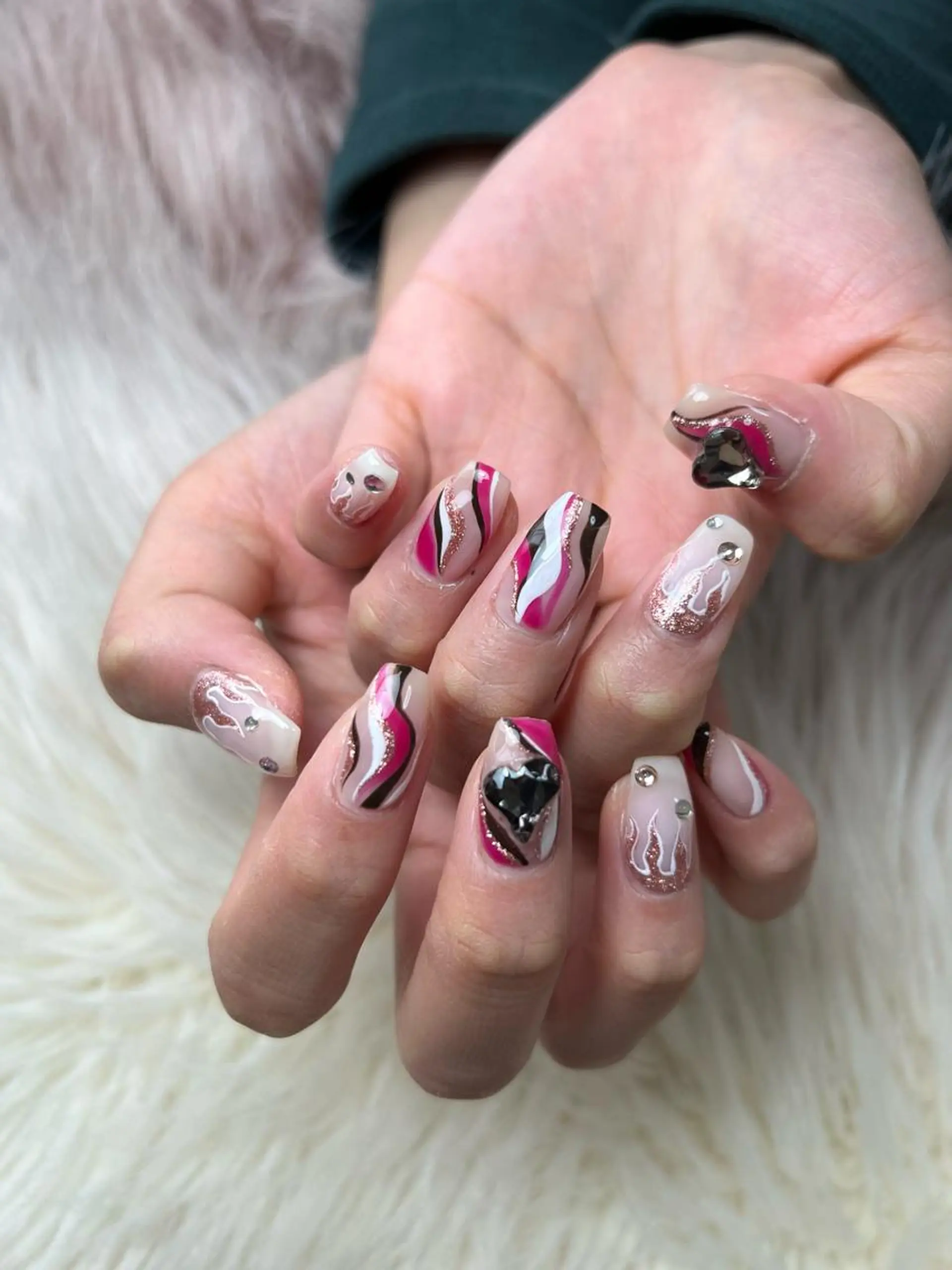 ネイル ジェルネイル 持ち込み パラジェル ワンホンネイル flowers nailのネイルデザイン