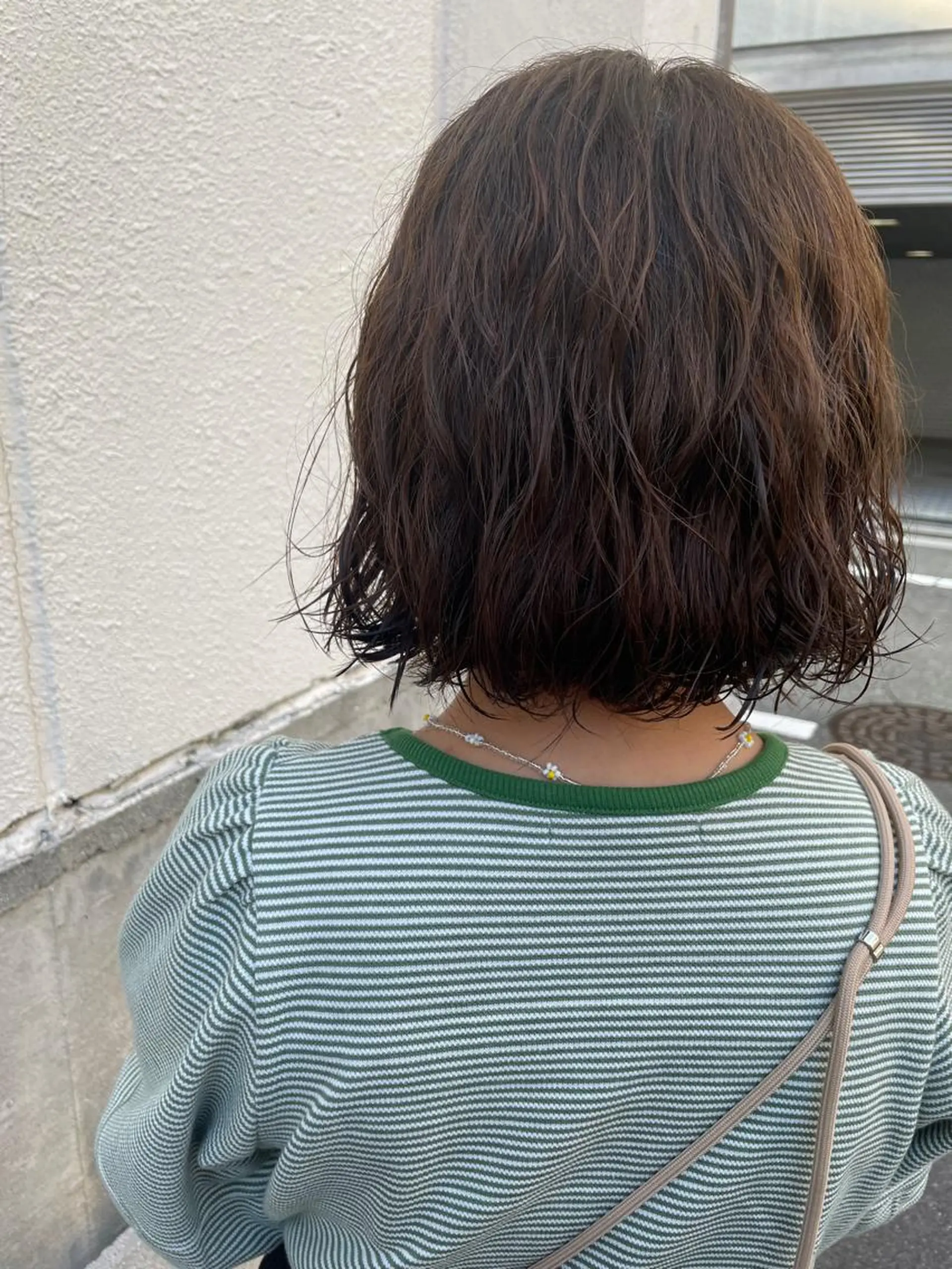 ミディアム ミディアムパーマ カット パーマ トリートメント さの あやねのヘアスタイル