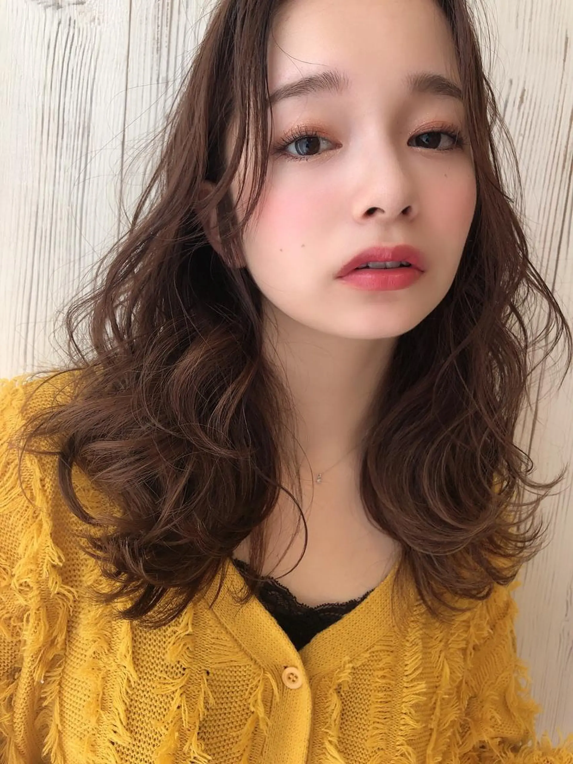ミディアム 顔周りカット 小顔カット トリートメント 🎊ルービック 京橋店💛のヘアスタイル