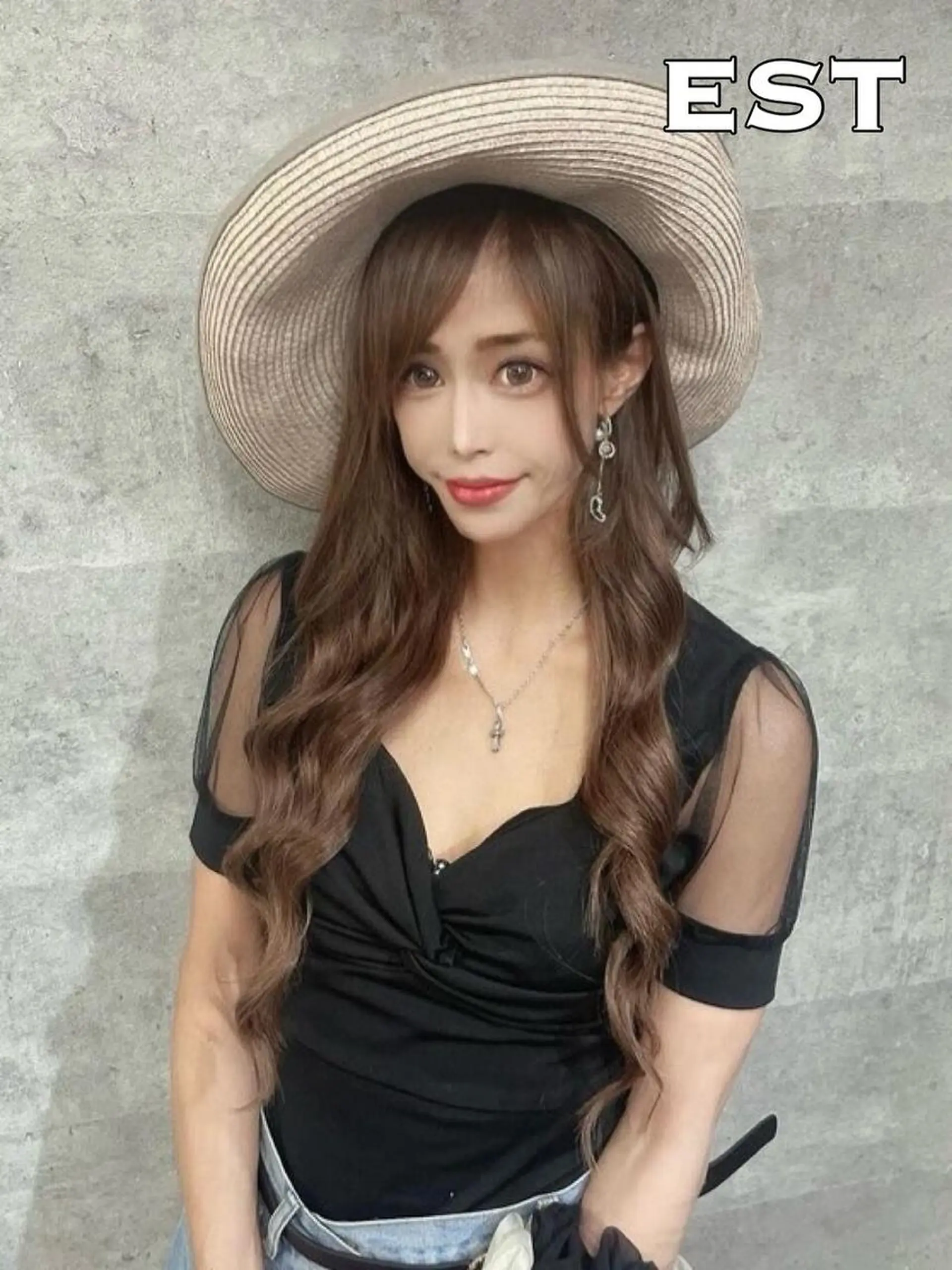 ロング ヘアアレンジ カラー シールエクステ バレイヤージュ ベージュカラー ブリーチ ケアブリーチ KAZU TACKYのヘアスタイル