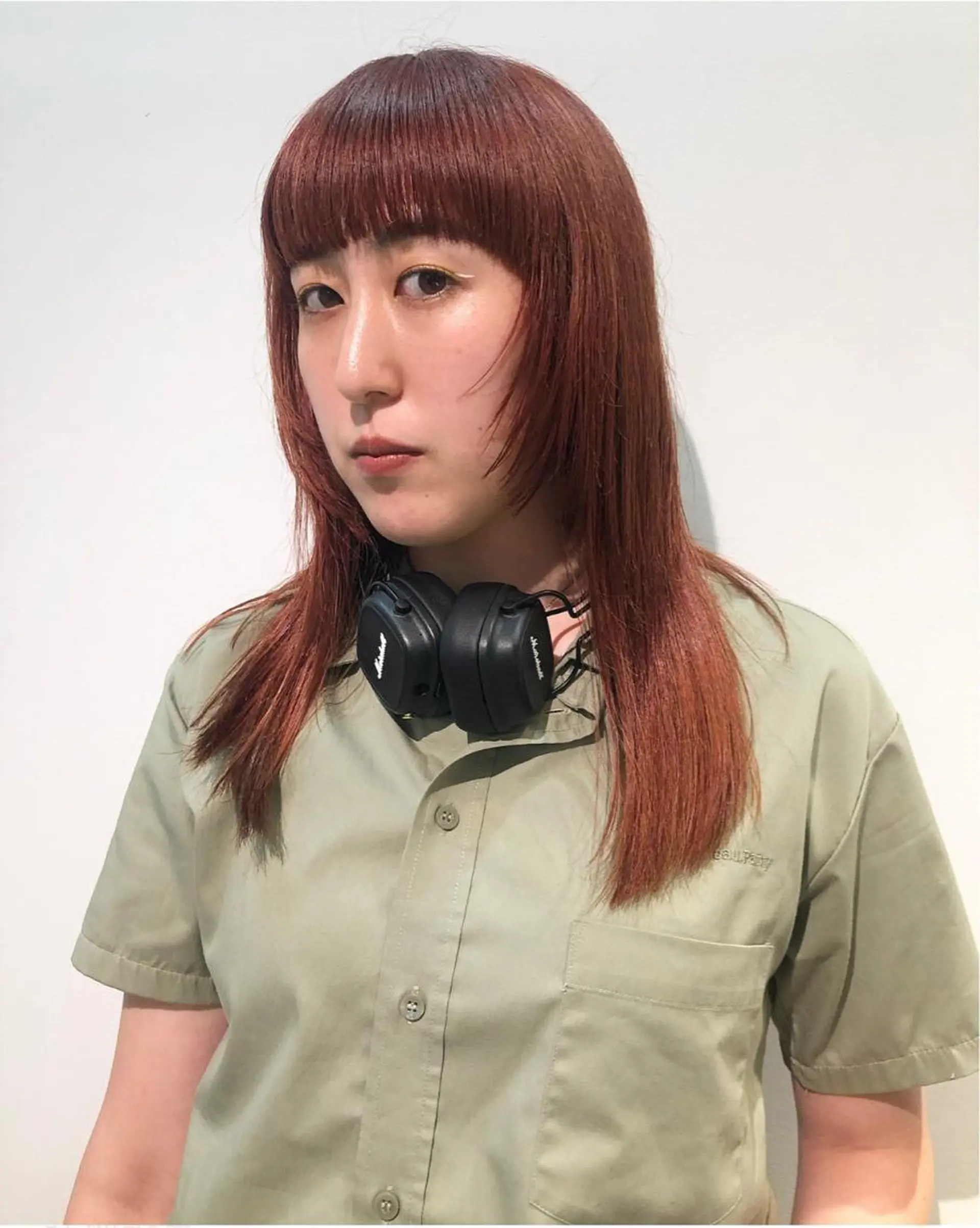 セミロング カラー ブリーチ オレンジ レッドカラー カット ヘアカラー トリートメント お顔まわりカット/ 耳ツボジュエリー🍑のその他イメージ