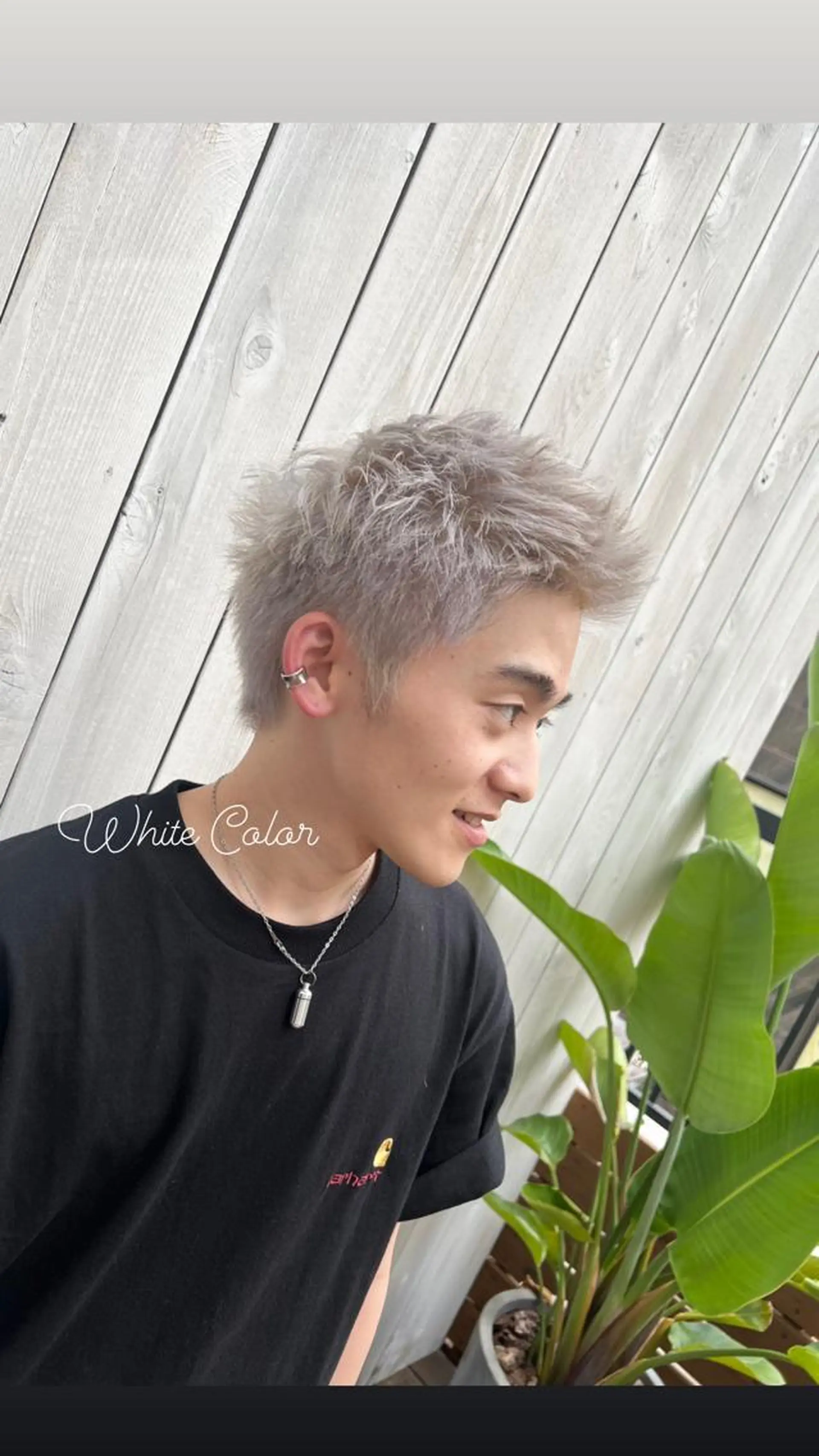 ショート カラー メンズ メンズブリーチ ブリーチ シルバー カット ヘアカラー トリートメント ハイライト/インナー /ブリーチ/レイヤーのヘアスタイル