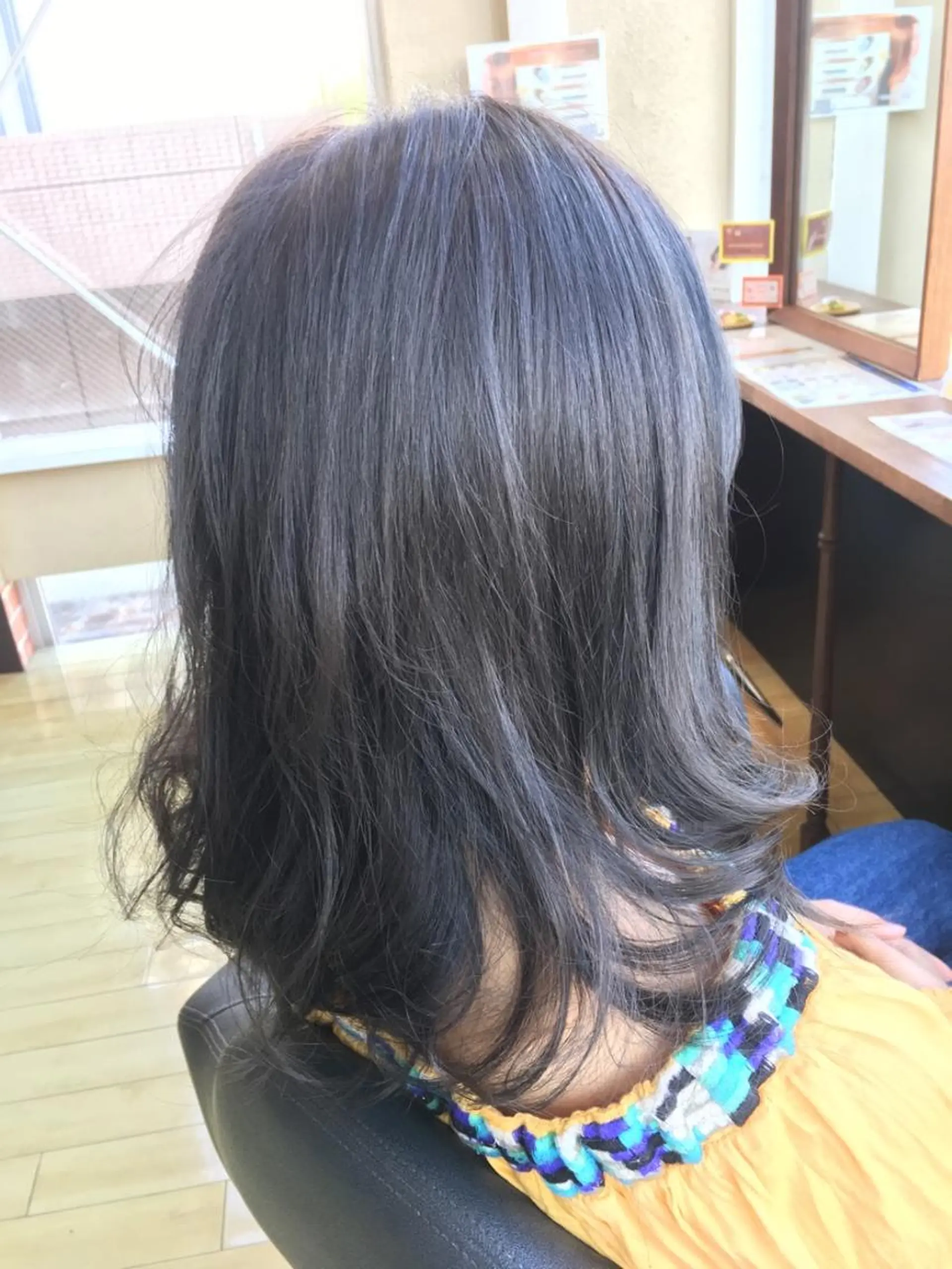 ミディアム パピヨンロゼ中川 慎太郎のヘアスタイル