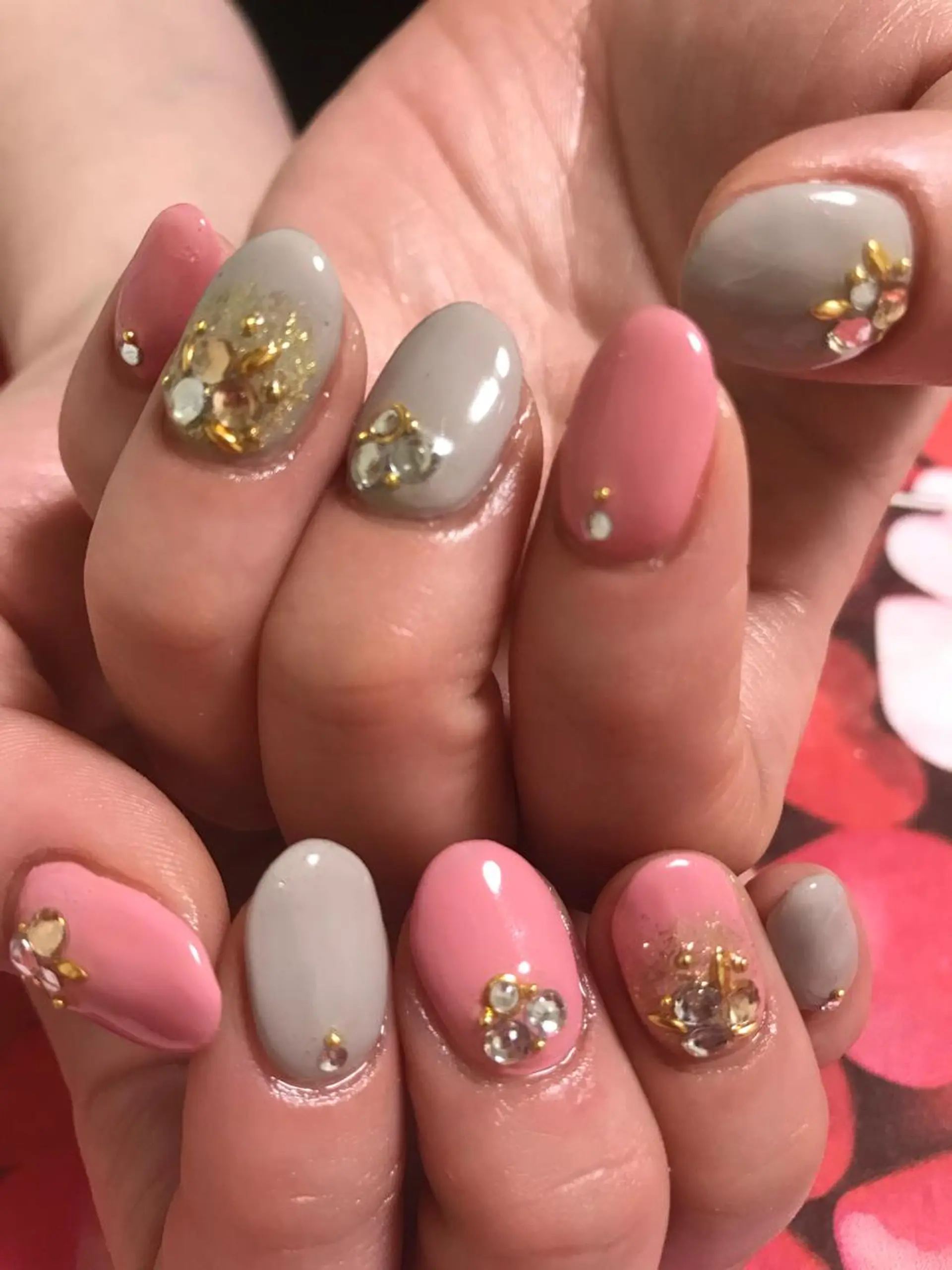 ネイル LOVEnail tomoのネイルデザイン