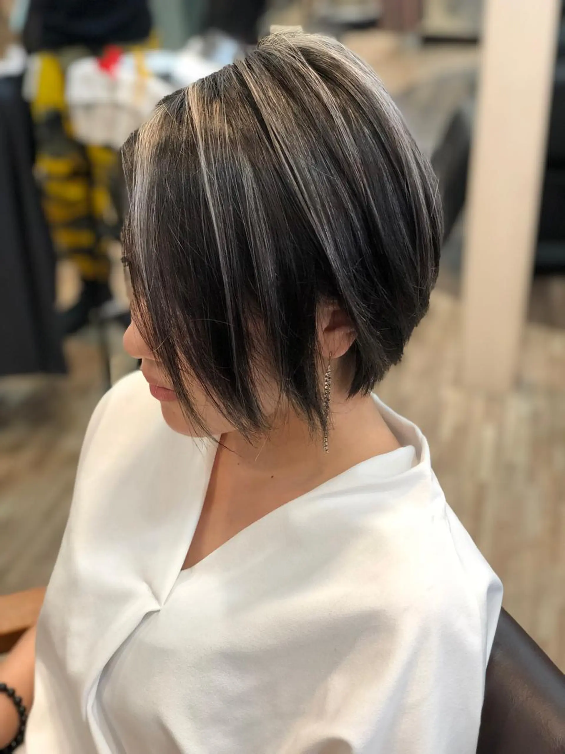 ショート ヘアカラー トリートメント LOCO Ko-kiのヘアスタイル