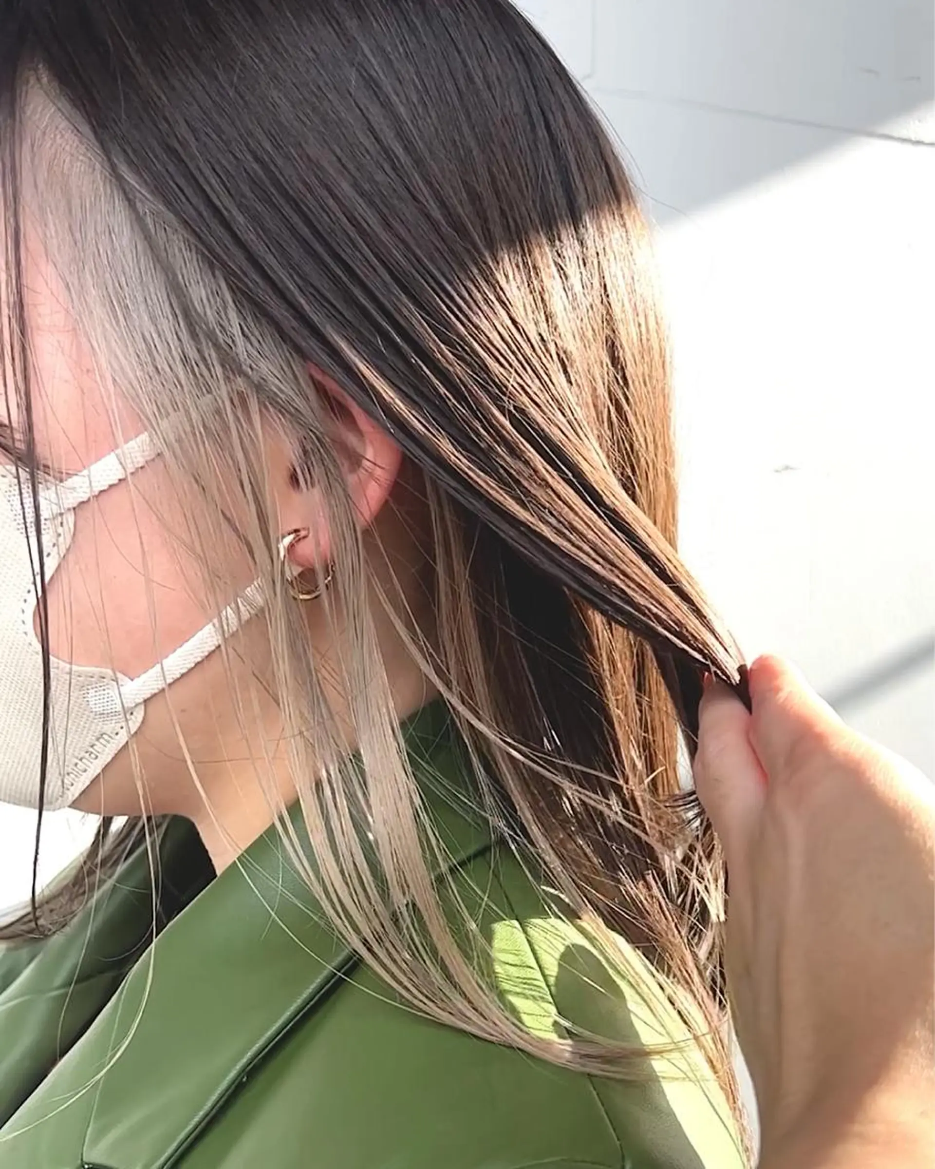 セミロング カラー WISTERIA ANNEX 銀座【ウィステリア アネックス】所属・髪質改善 スペシャリストのヘアスタイル