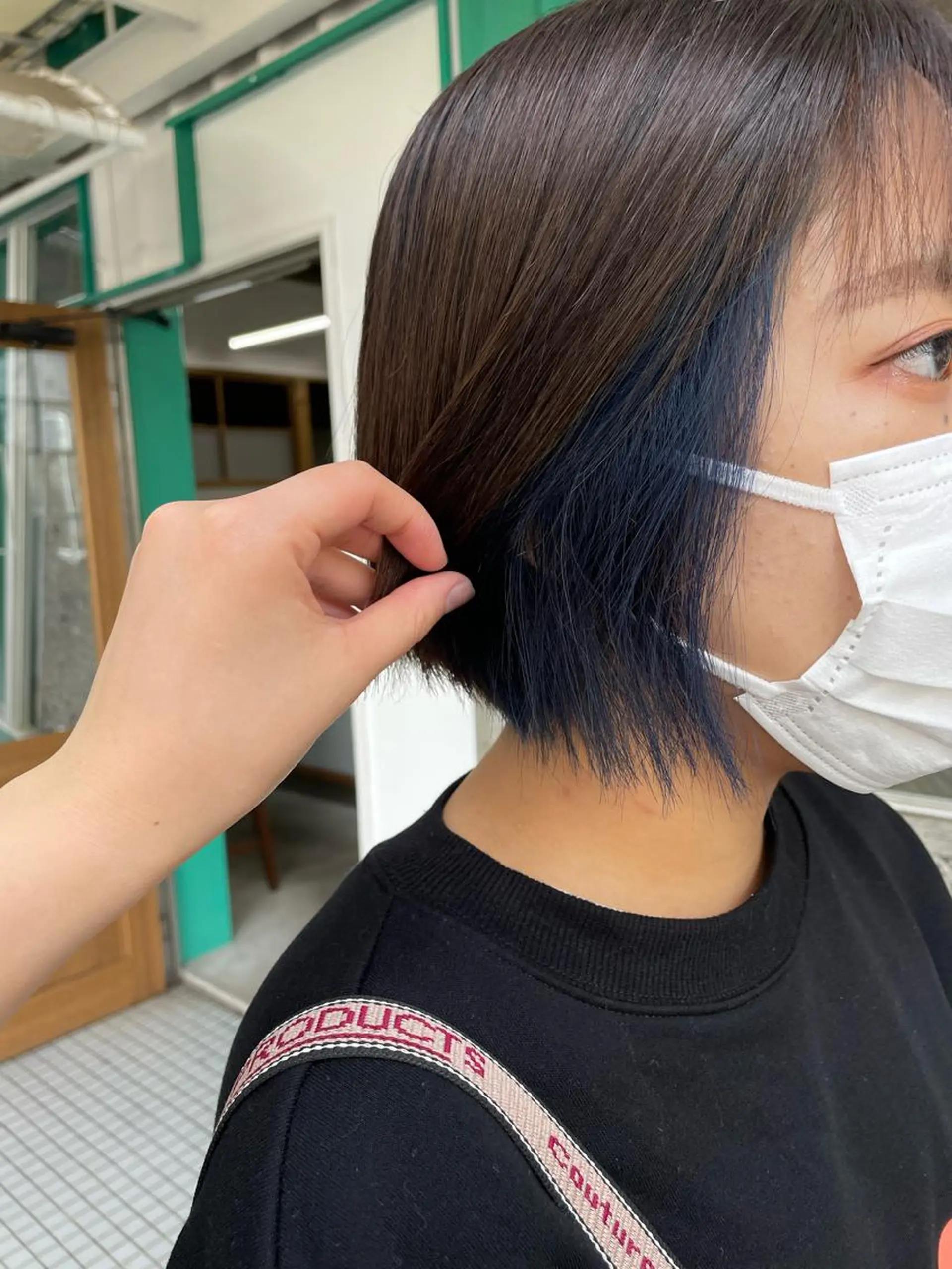 ショート カラー ブルーカラー ‪ ヘアーラボ ハチHAIR RABO HACHI所属・高山 妃のヘアスタイル