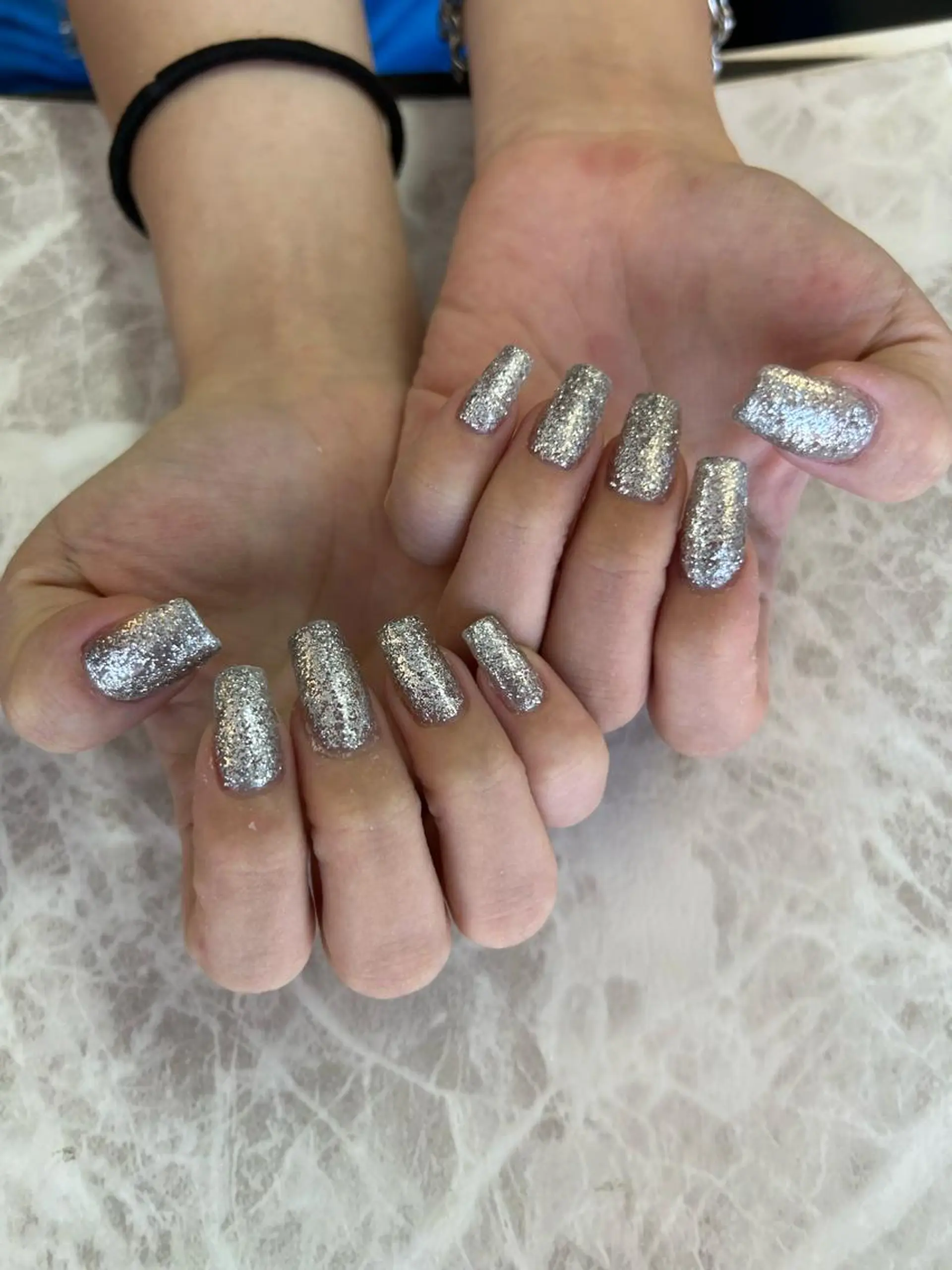 ロング ネイル MADIA 横浜所属・池上 優希のネイルデザイン