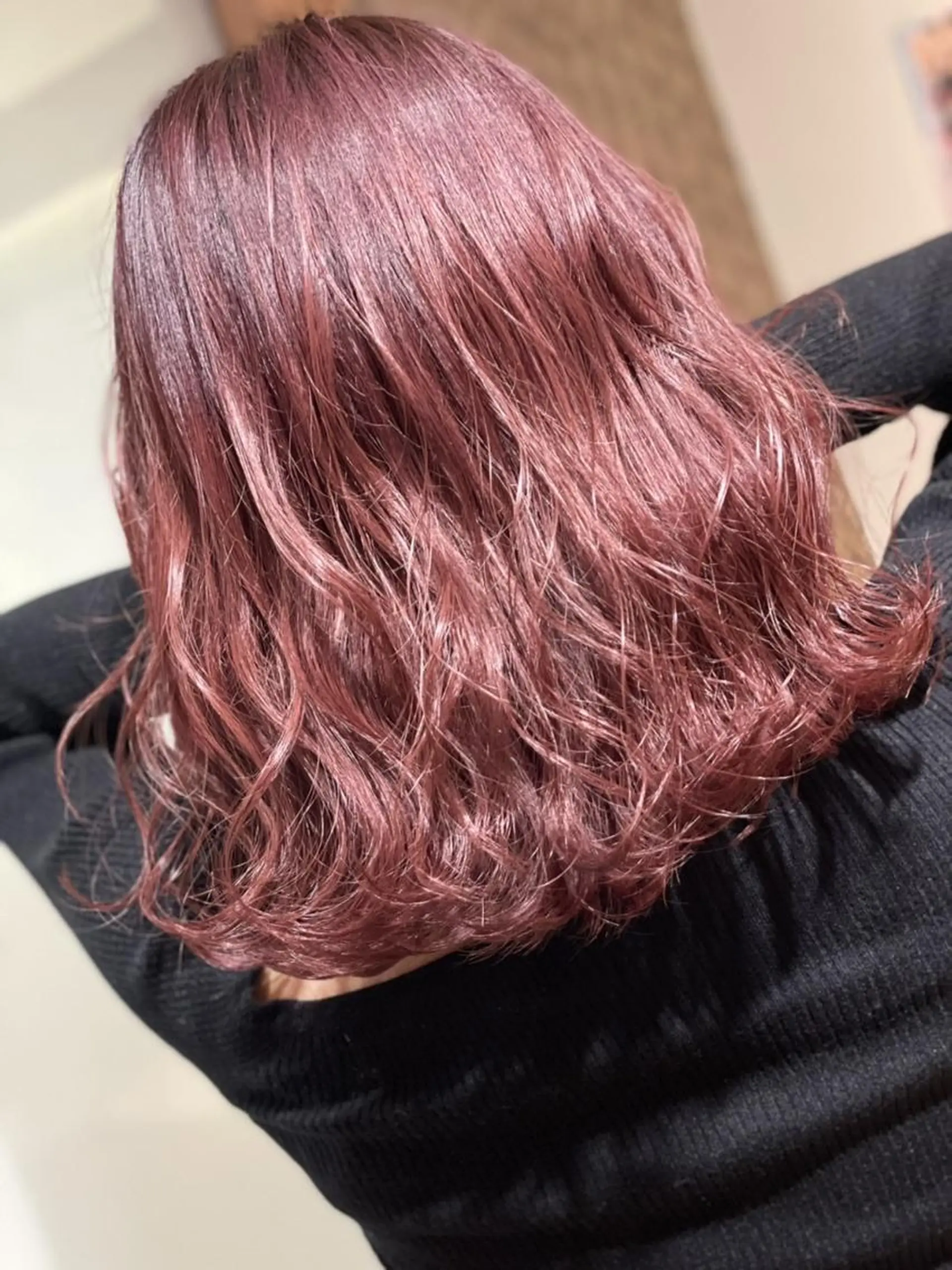 ミディアム カラー ブリーチ カシス ピンクカラー ヘアカラー トリートメント ハイトーン得意😍 FORのヘアスタイル
