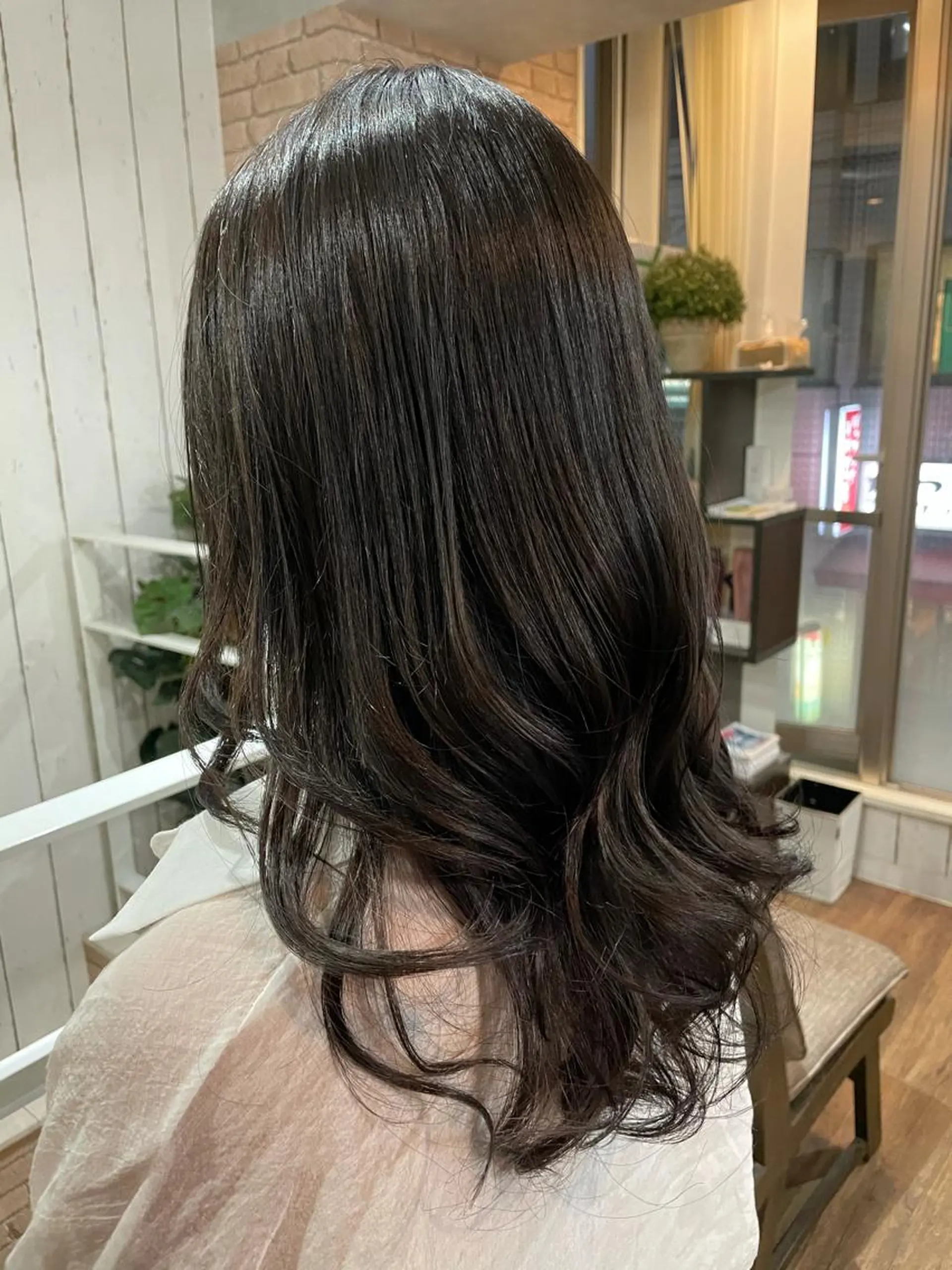 ミディアム ヘアカラー トリートメント RecheRche 池袋のヘアスタイル