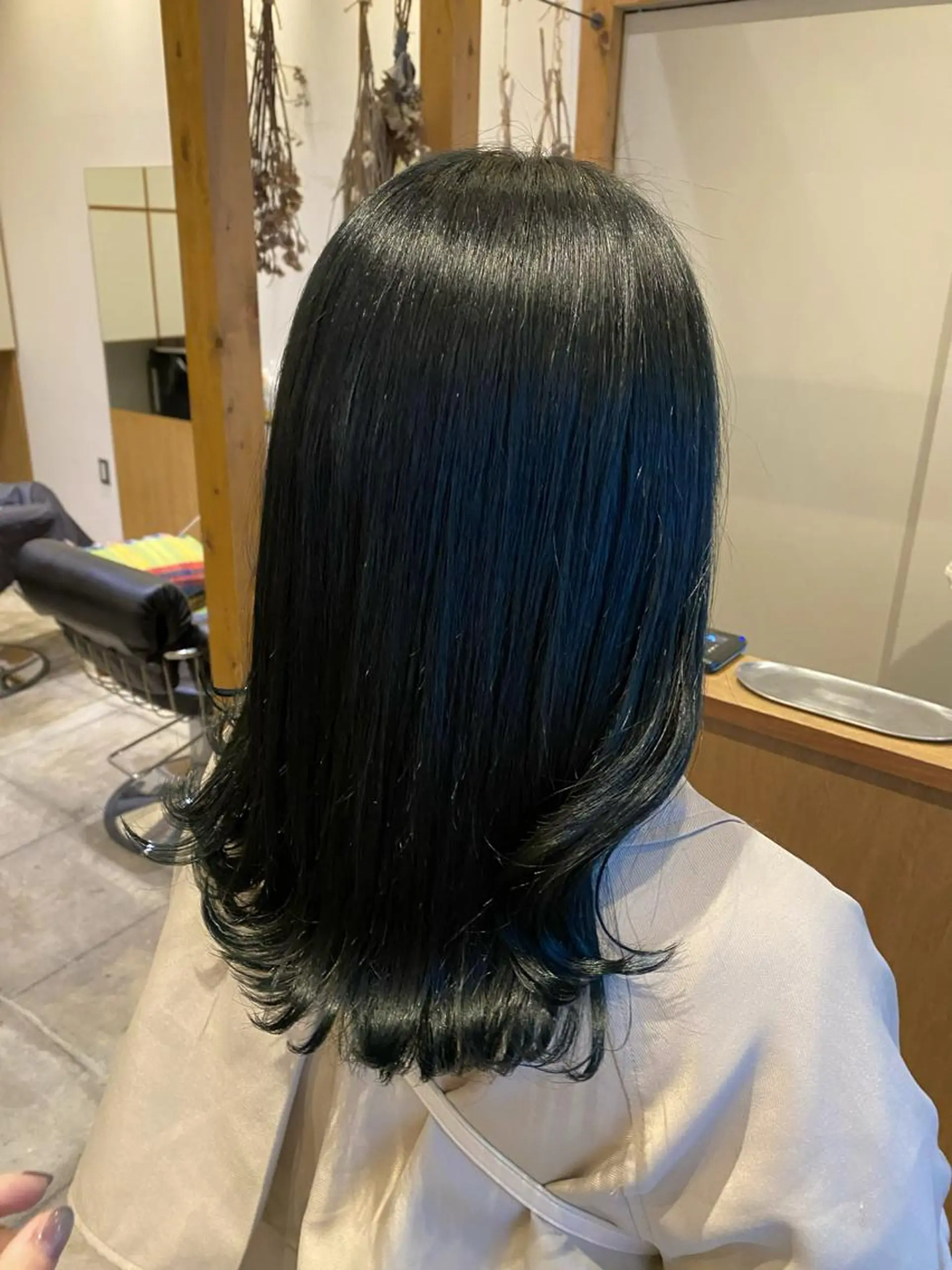 セミロング カラー カット ヘアカラー トリートメント ENIF ヤマグチアツコのヘアスタイル