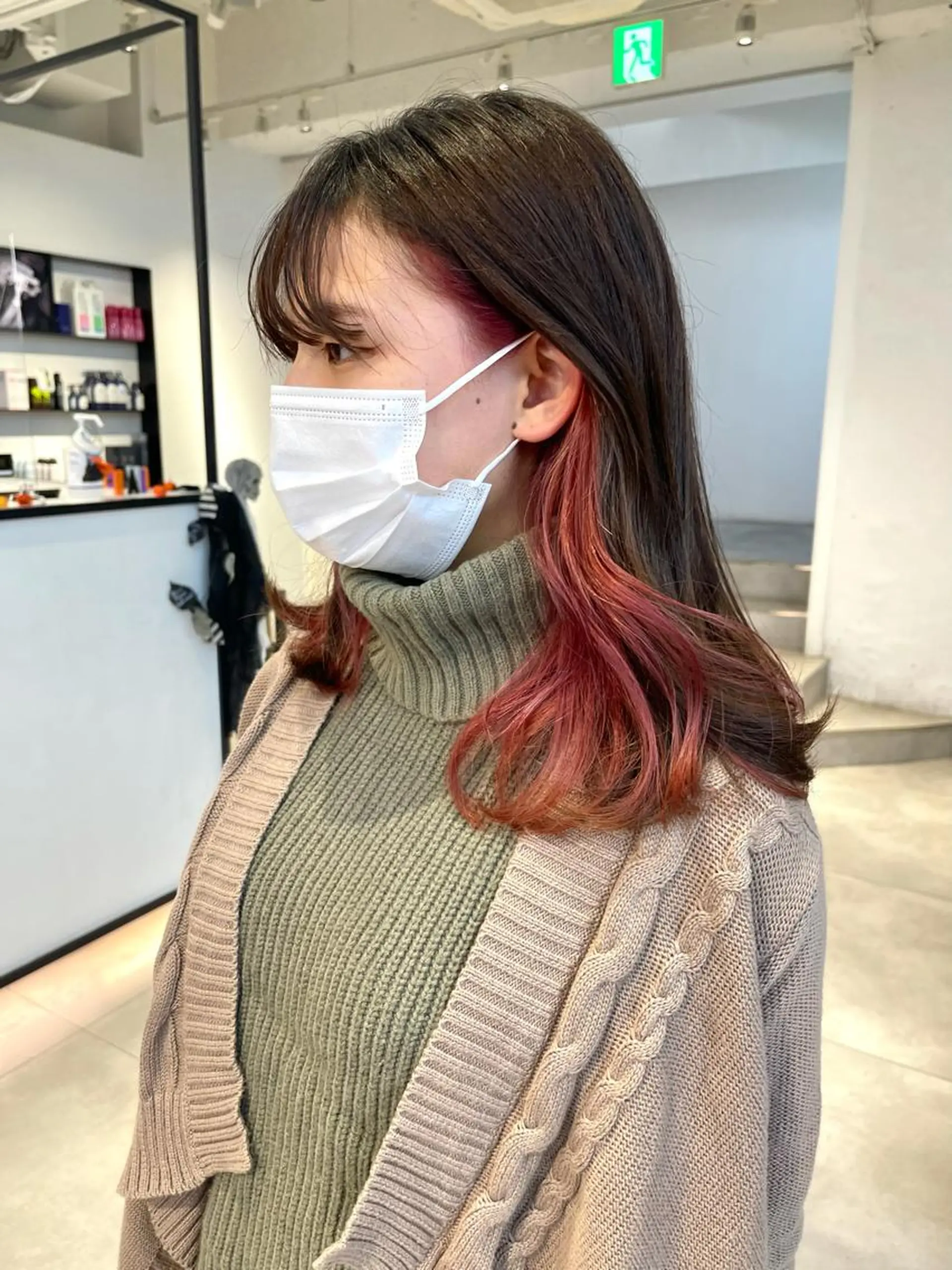 セミロング ヘアカラー zestKalon 🔗IBUのヘアスタイル