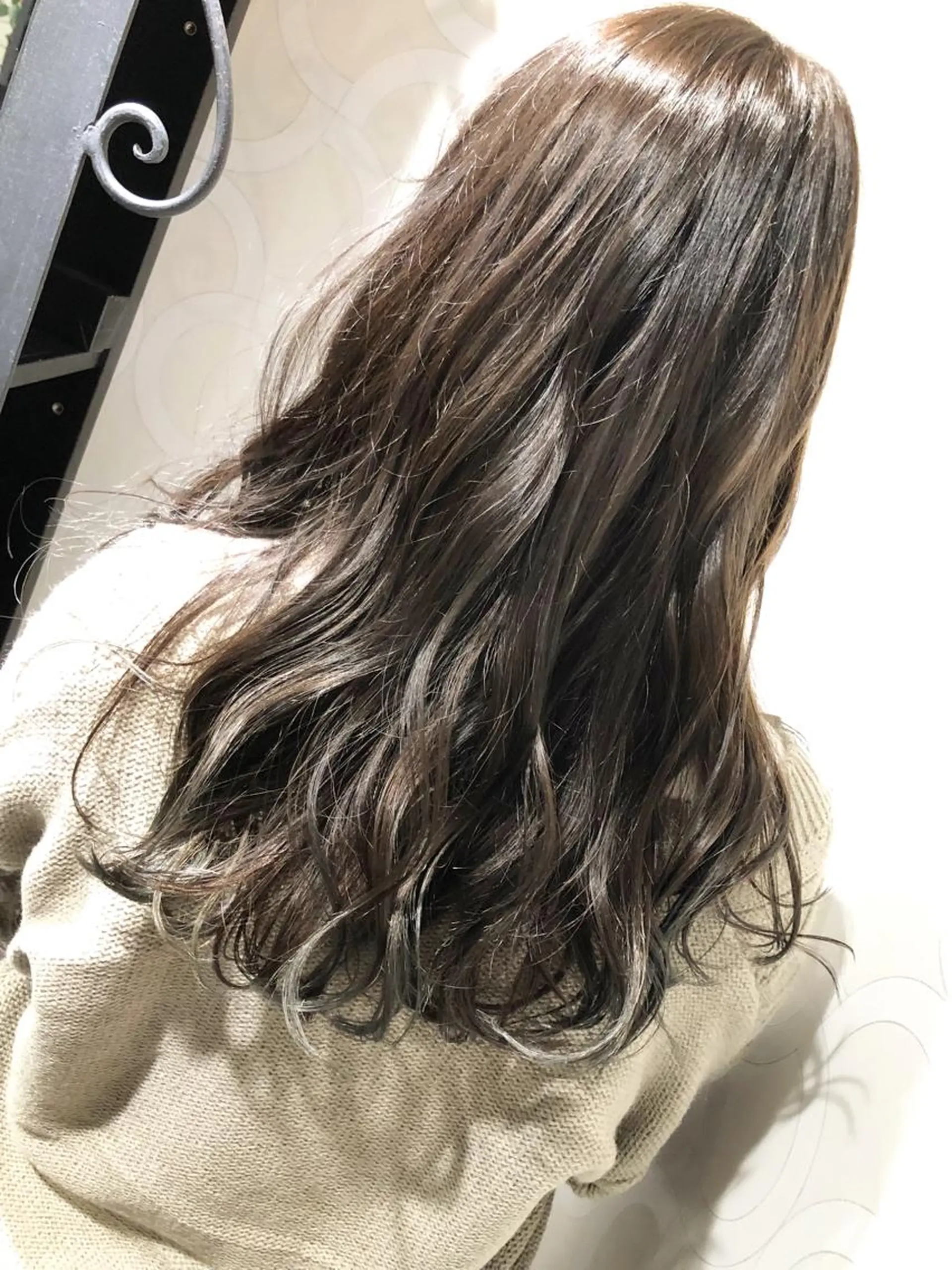 ロング カラー ベージュカラー ハイライトカラー ハイライト 艶髪モテヘア ♡tomimaのヘアスタイル