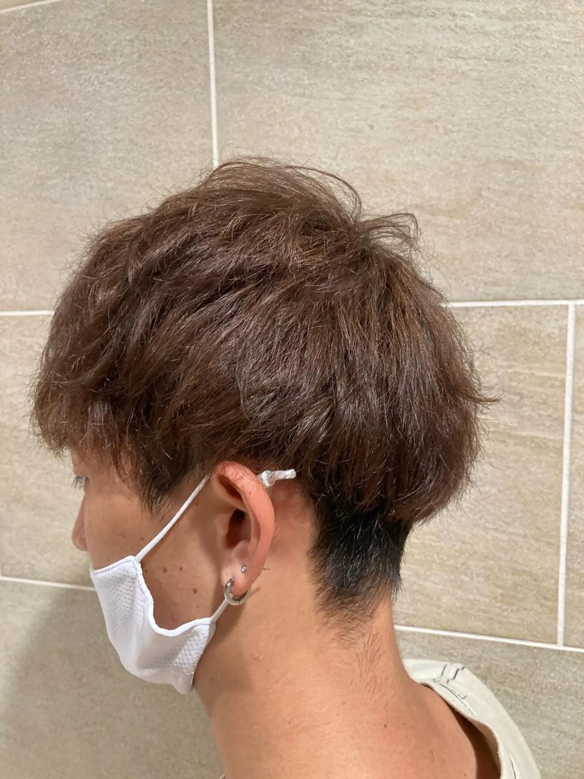 ショート カラー メンズ メンズブリーチ ベージュカラー ブリーチ 宮原 佳苗のヘアスタイル