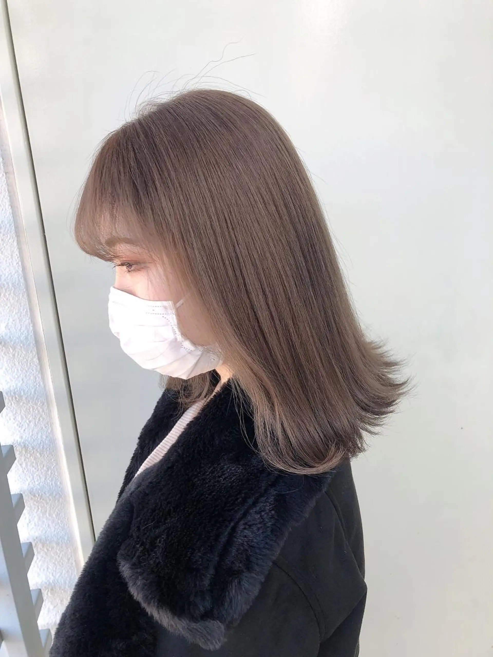ミディアム カラー ヘアカラー トリートメント 韓国🇰🇷レイヤー おくれ毛/顔まわりのヘアスタイル