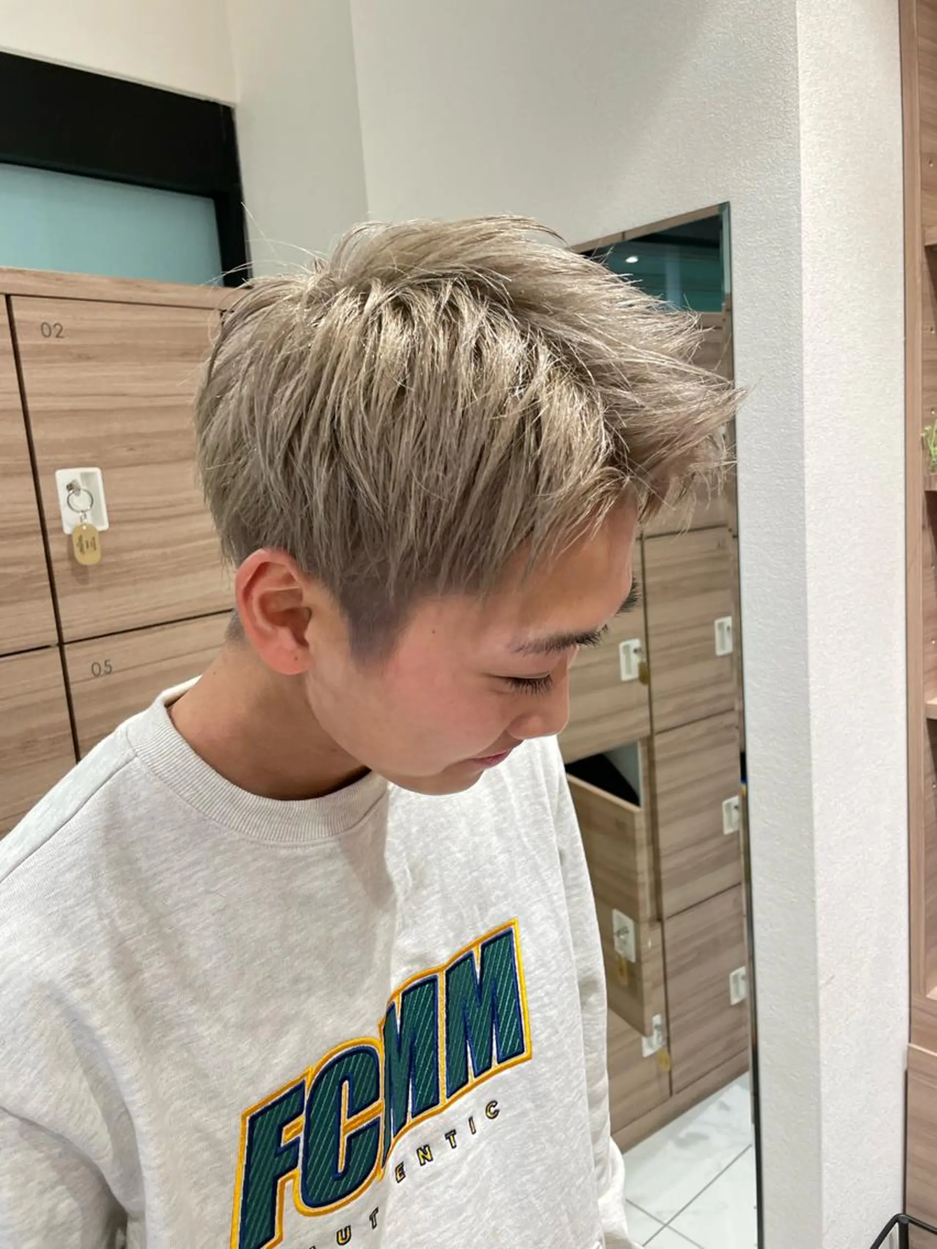 カラー メンズ tint by alo bleach 大阪梅田【ティントバイアロブリーチ】所属・✨武内凌太✨ カットモデル募集のヘアスタイル