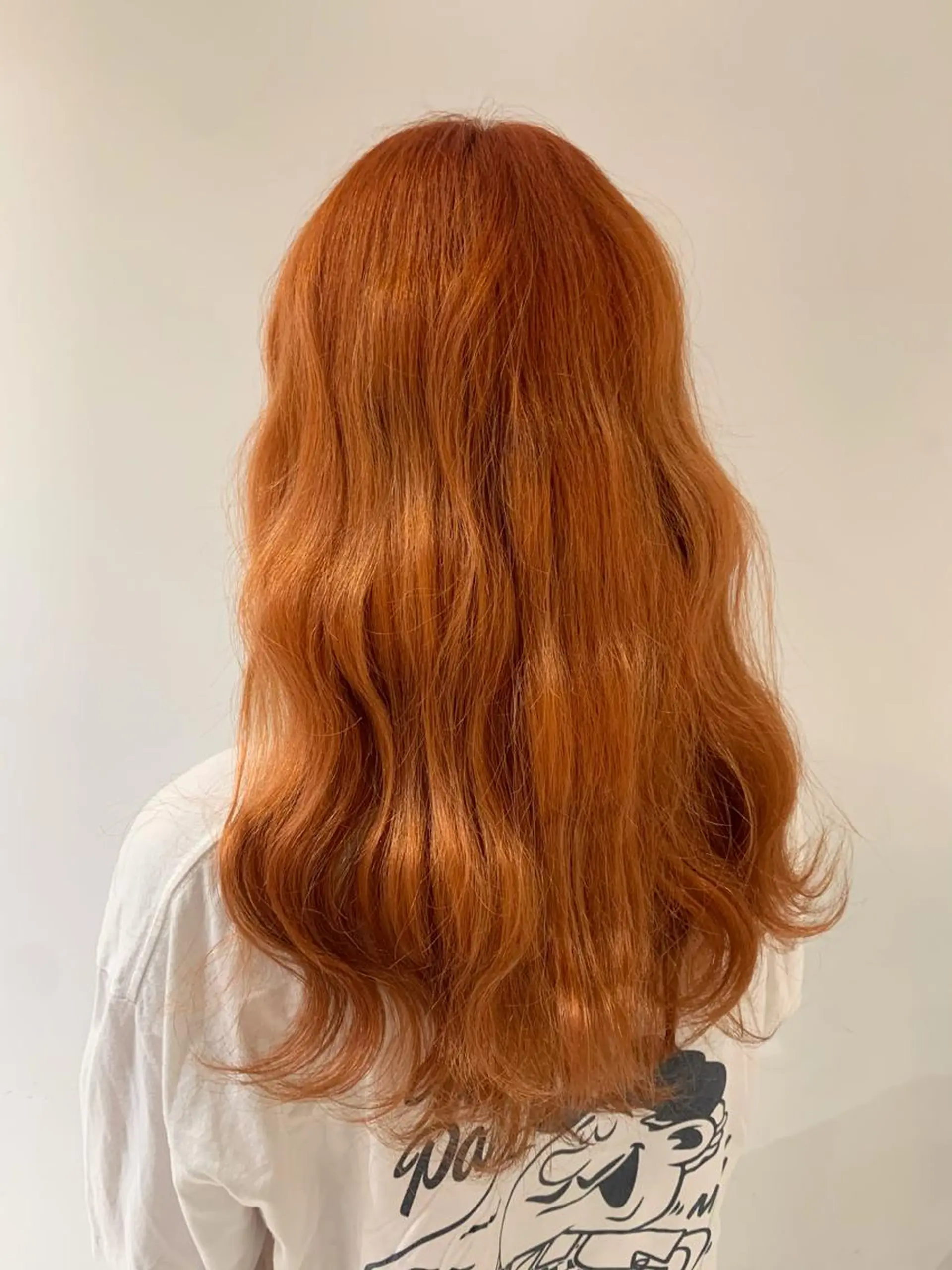 ロング カラー オレンジ a-o横浜所属・色落ちまでキレイに！ ！女性サロンremiのヘアスタイル