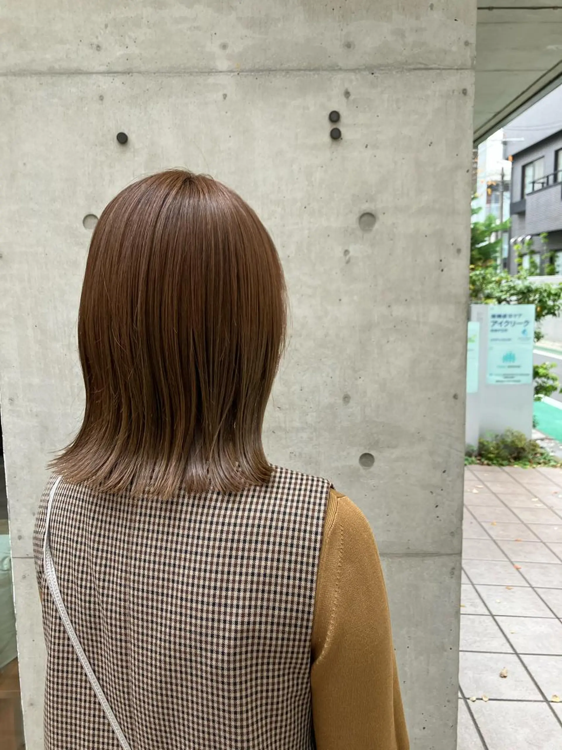 ミディアム カラー ヘアアレンジ ニュアンスカラー／ メンズ🌙久住綾香のヘアスタイル