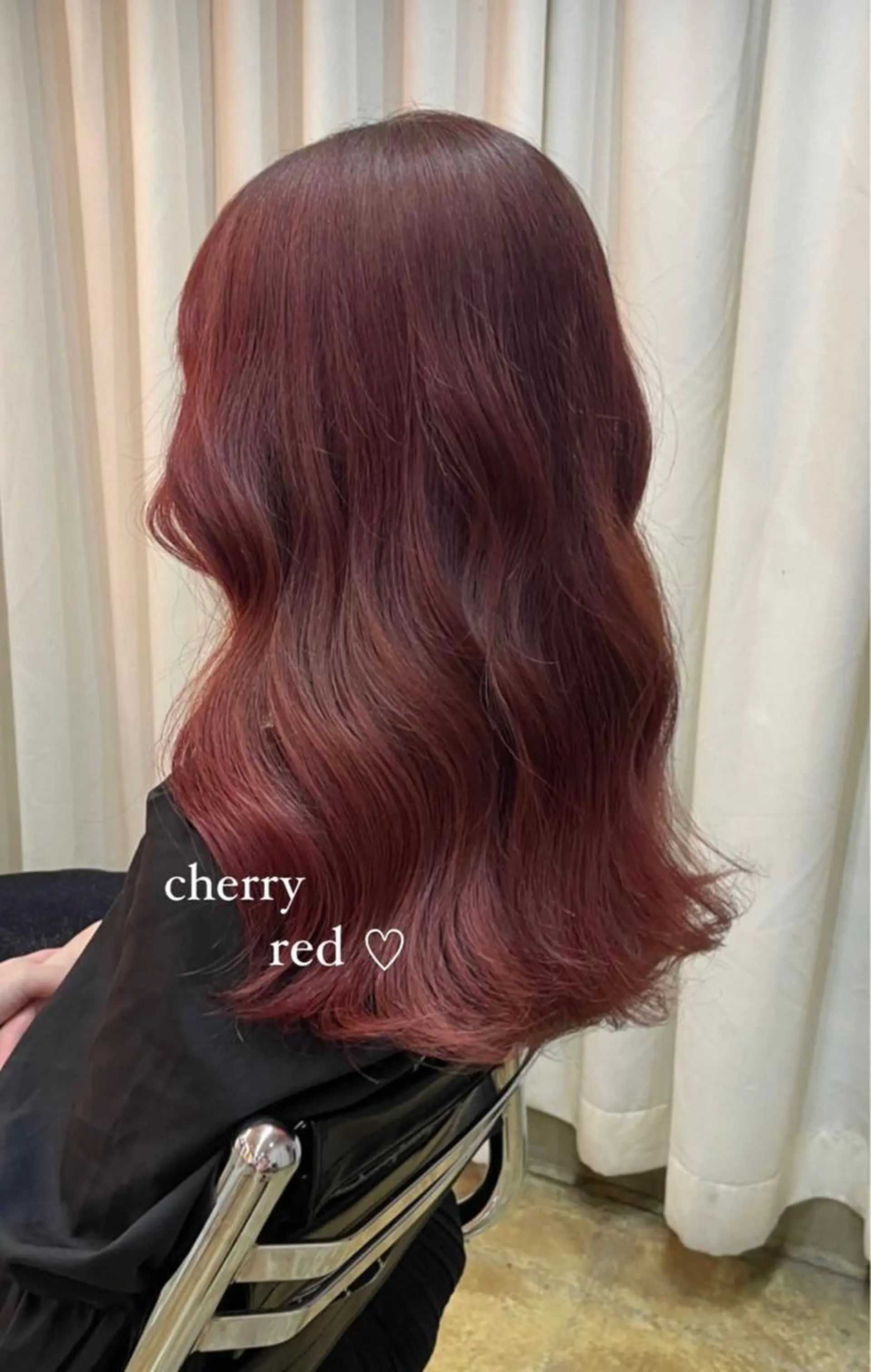ロング カット ヘアカラー SALOWIN所属・ボブ/ハイトーン YUIのヘアスタイル
