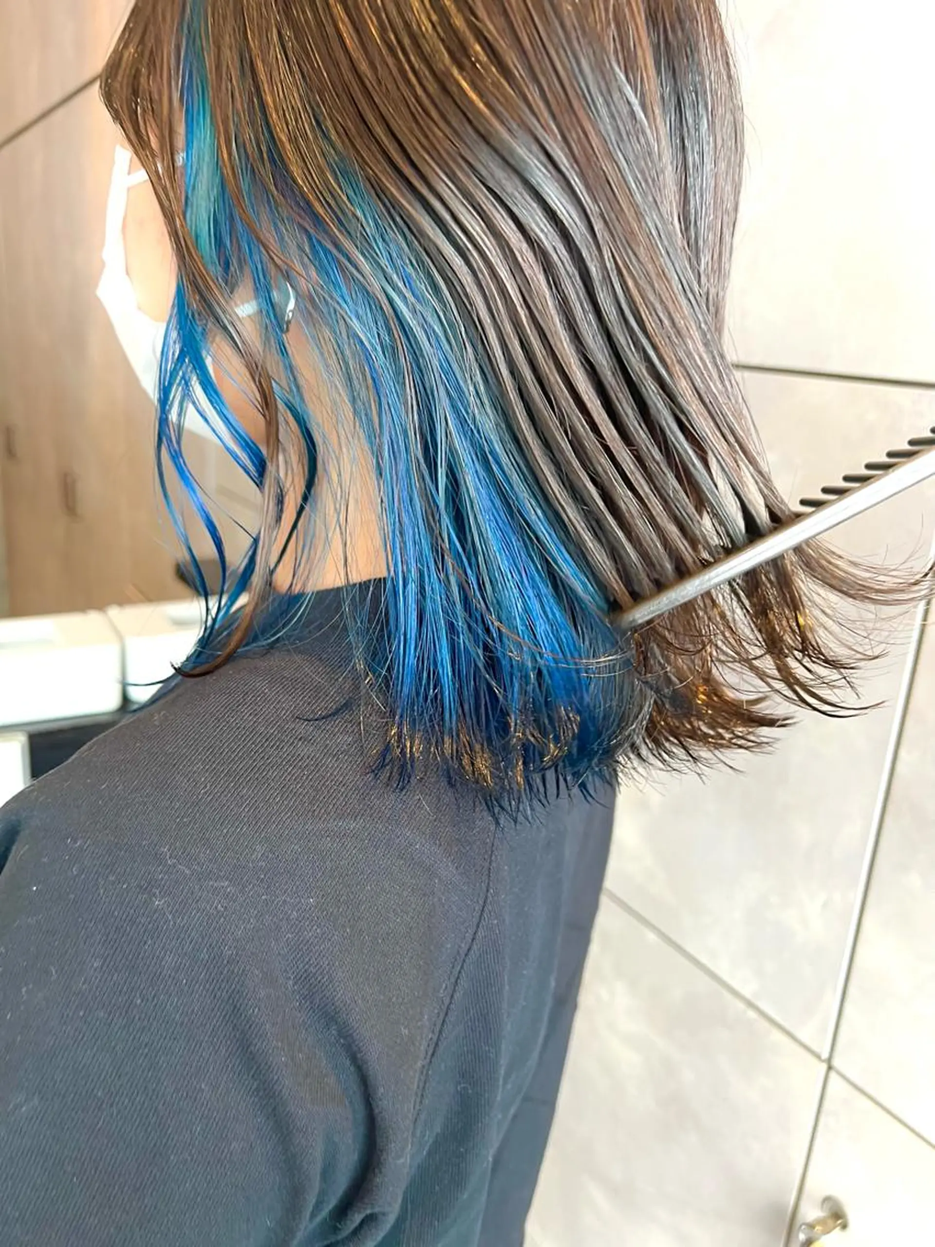 ミディアム カラー ヘアアレンジ ネイル ヘアカラー トリートメント ヘッドスパ ヘアセット 🌈インナーカラー ‘ショウマ’🌈のヘアスタイル