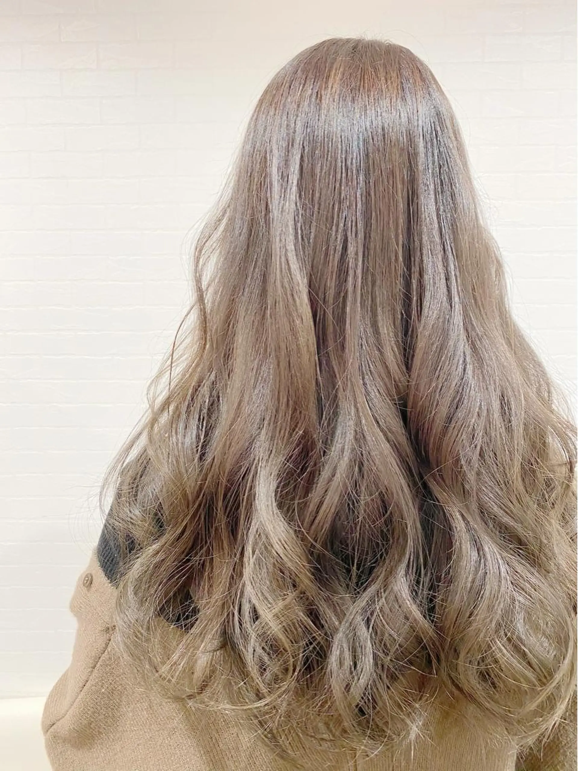 ロング カラー GRANLUSSO 〜グランルッソ駅前店所属・木口 嘉美のヘアスタイル