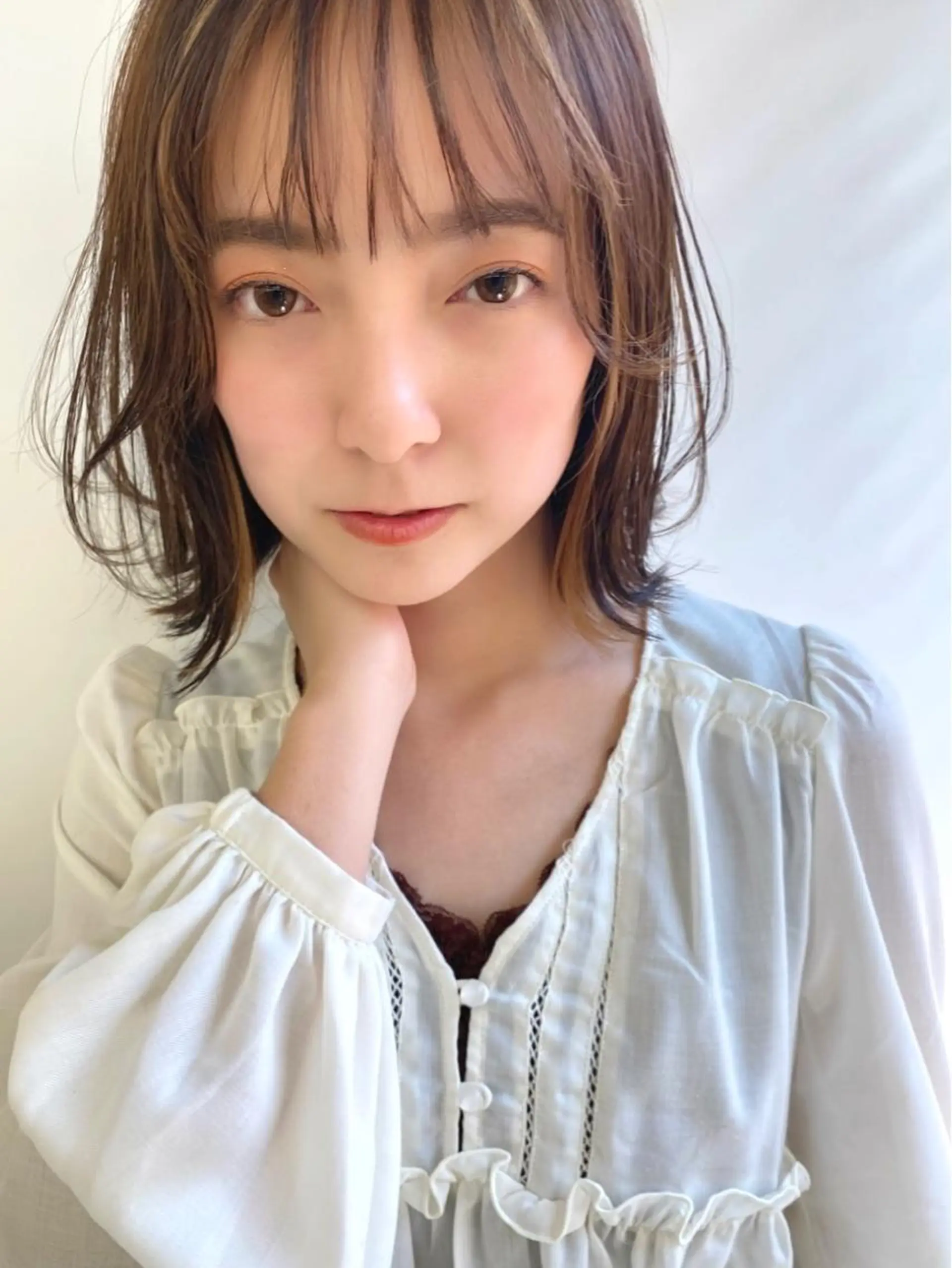 ミディアム カラー 透明感カラーブリーチ 🌼シゲモトアヤ🌼のヘアスタイル